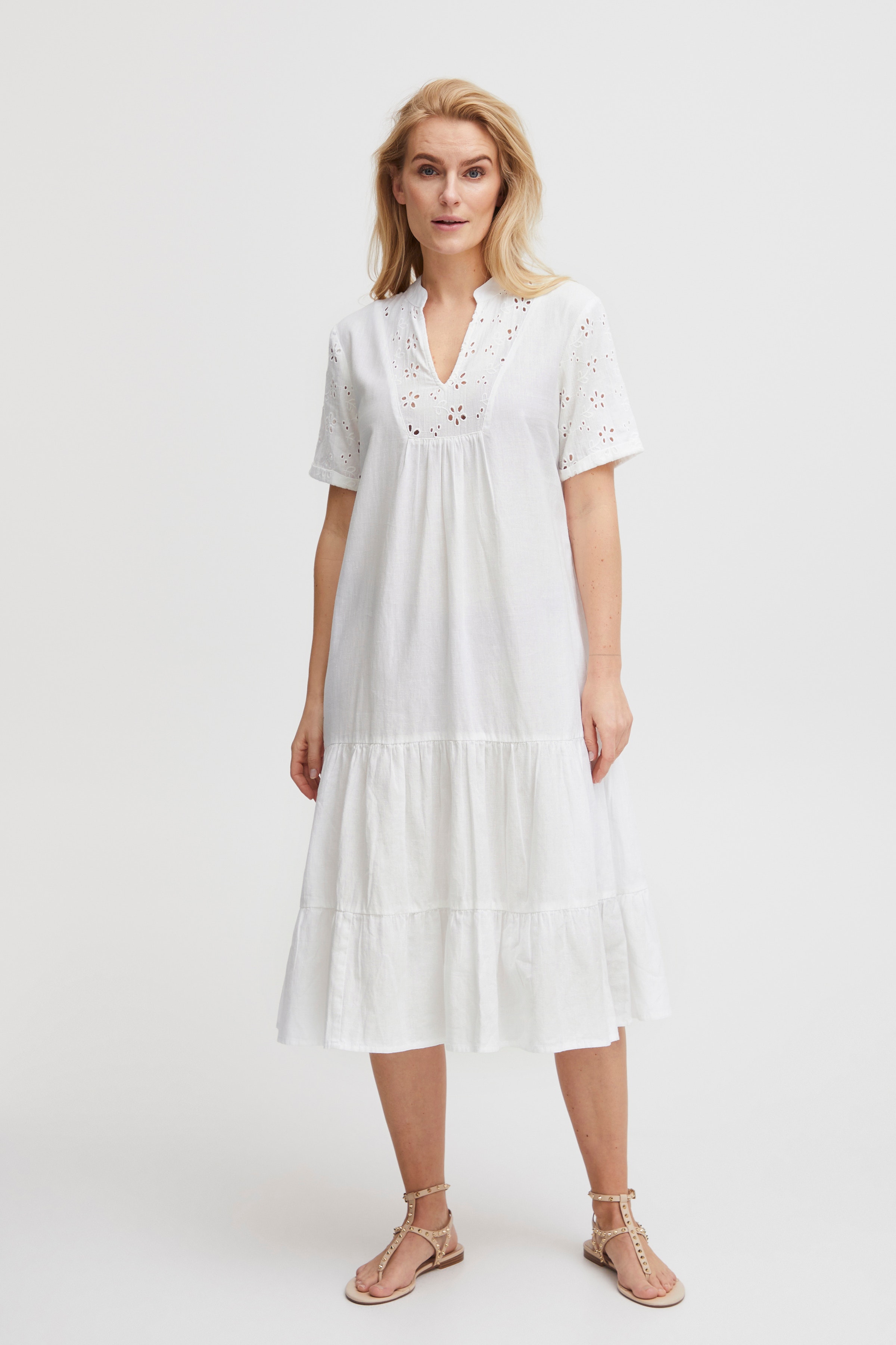 PZMETHA Kjole LOOKBOOK FRONT 50207453-110601