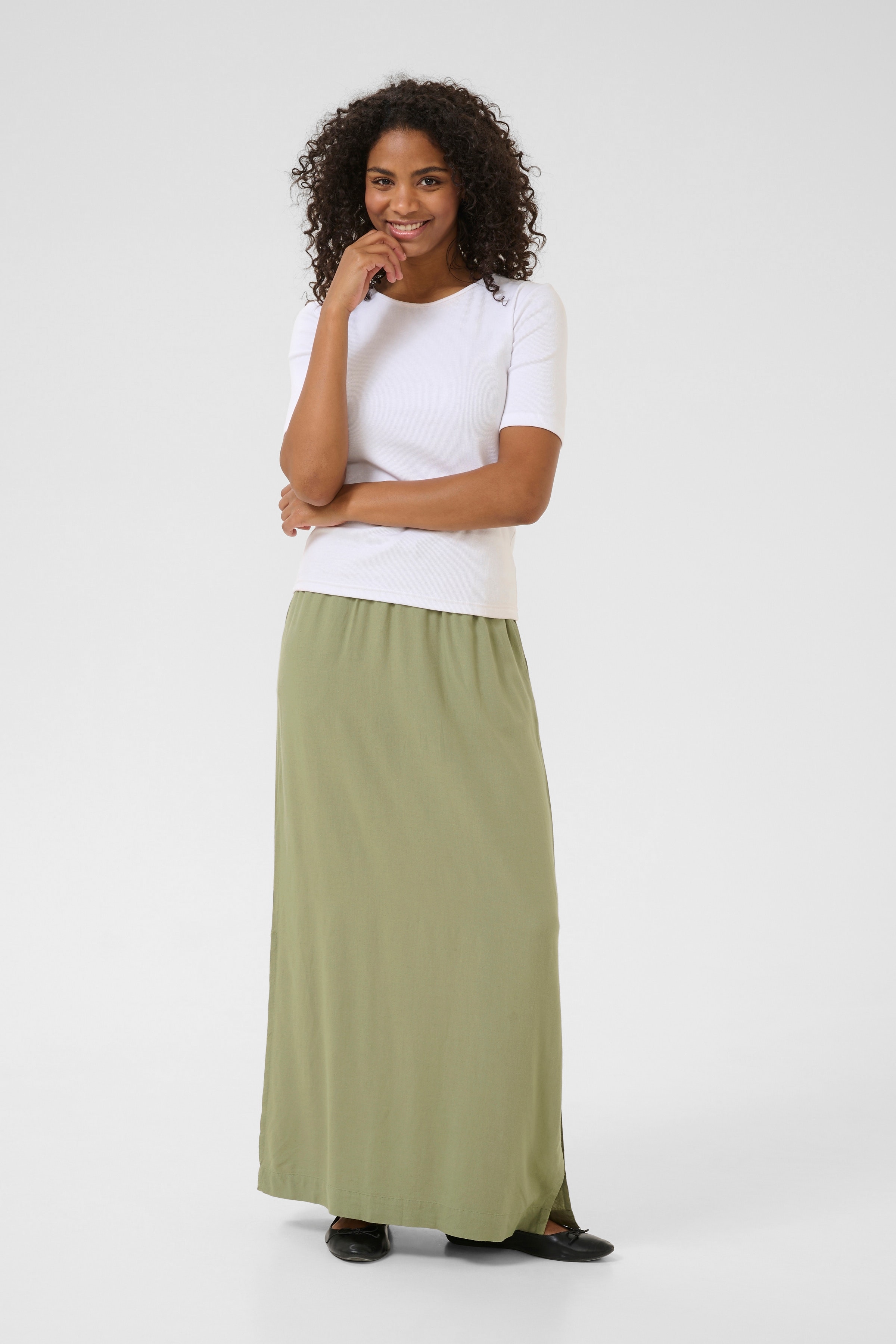 KAmilia Lin Skjørt LOOKBOOK FRONT 10509664-170115