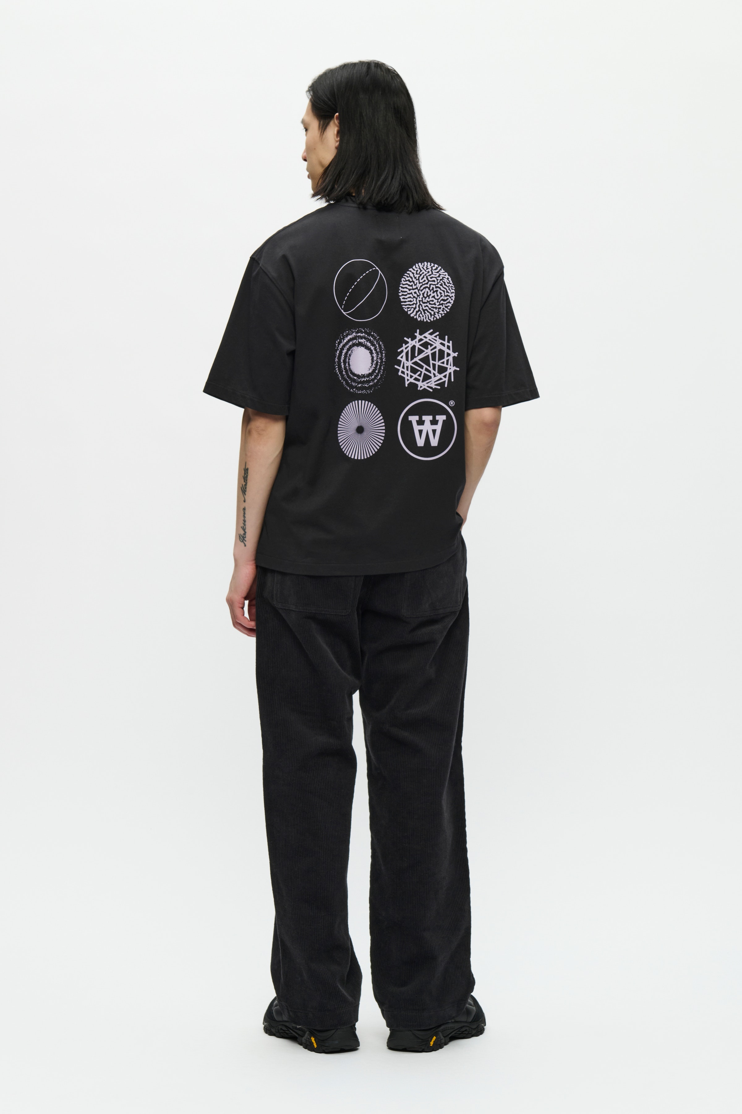 WWLiam T-shirt LOOKBOOK BACK 30251548-303700