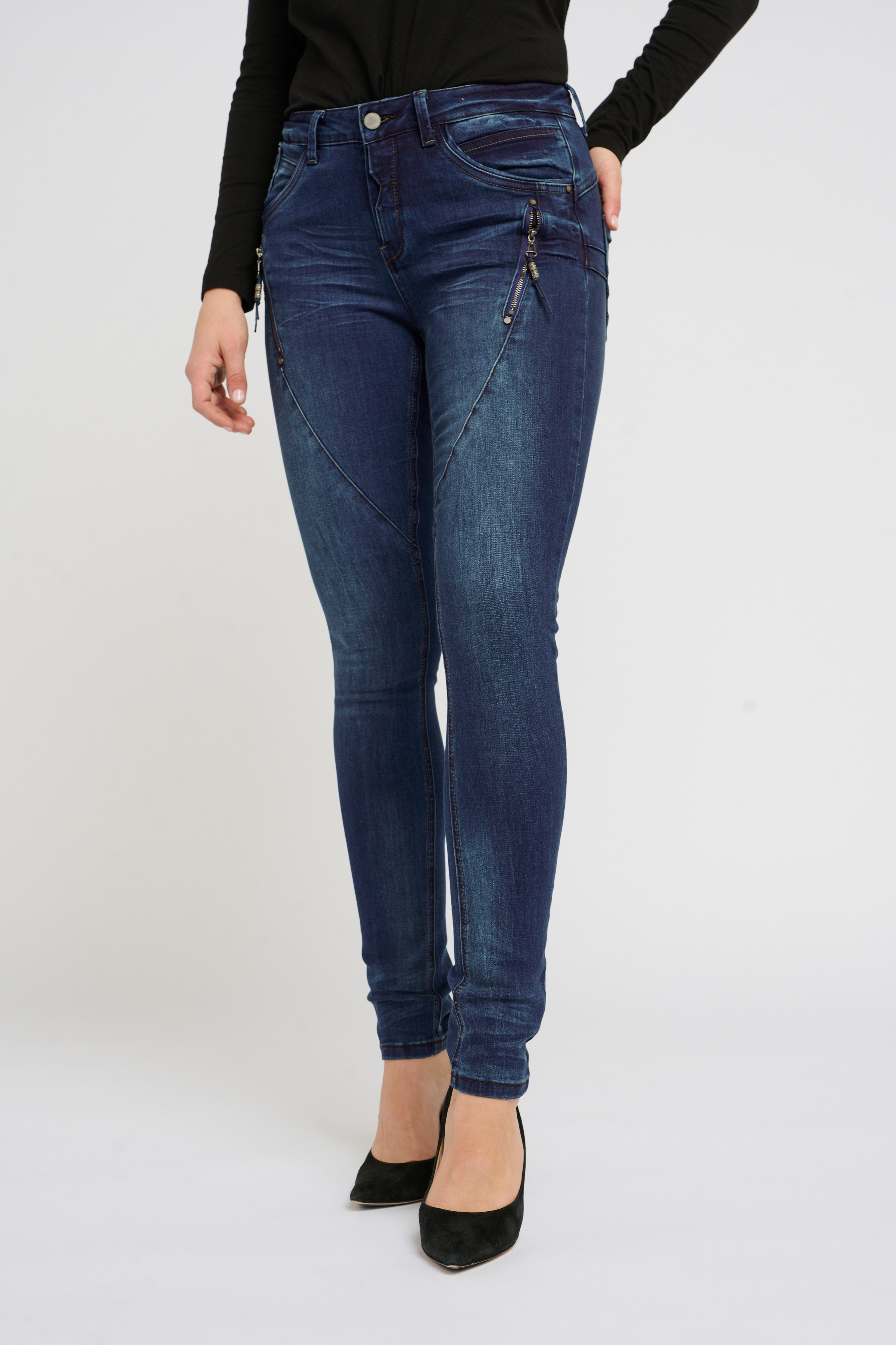 Bibiana Jeans LOOKBOOK FRONT 10602175-62505