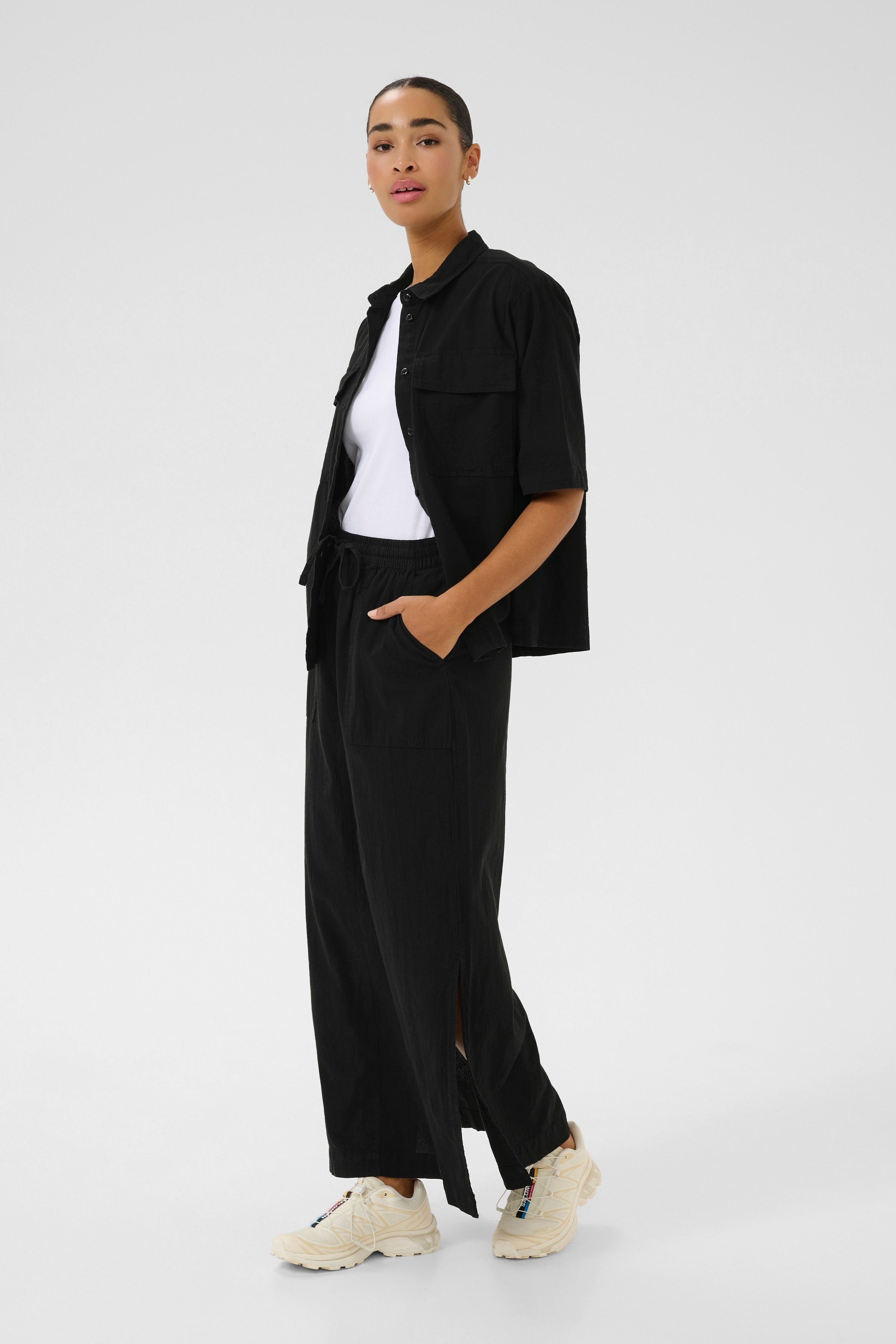 KAnaya Skjørt LOOKBOOK FRONT 10509504-100121