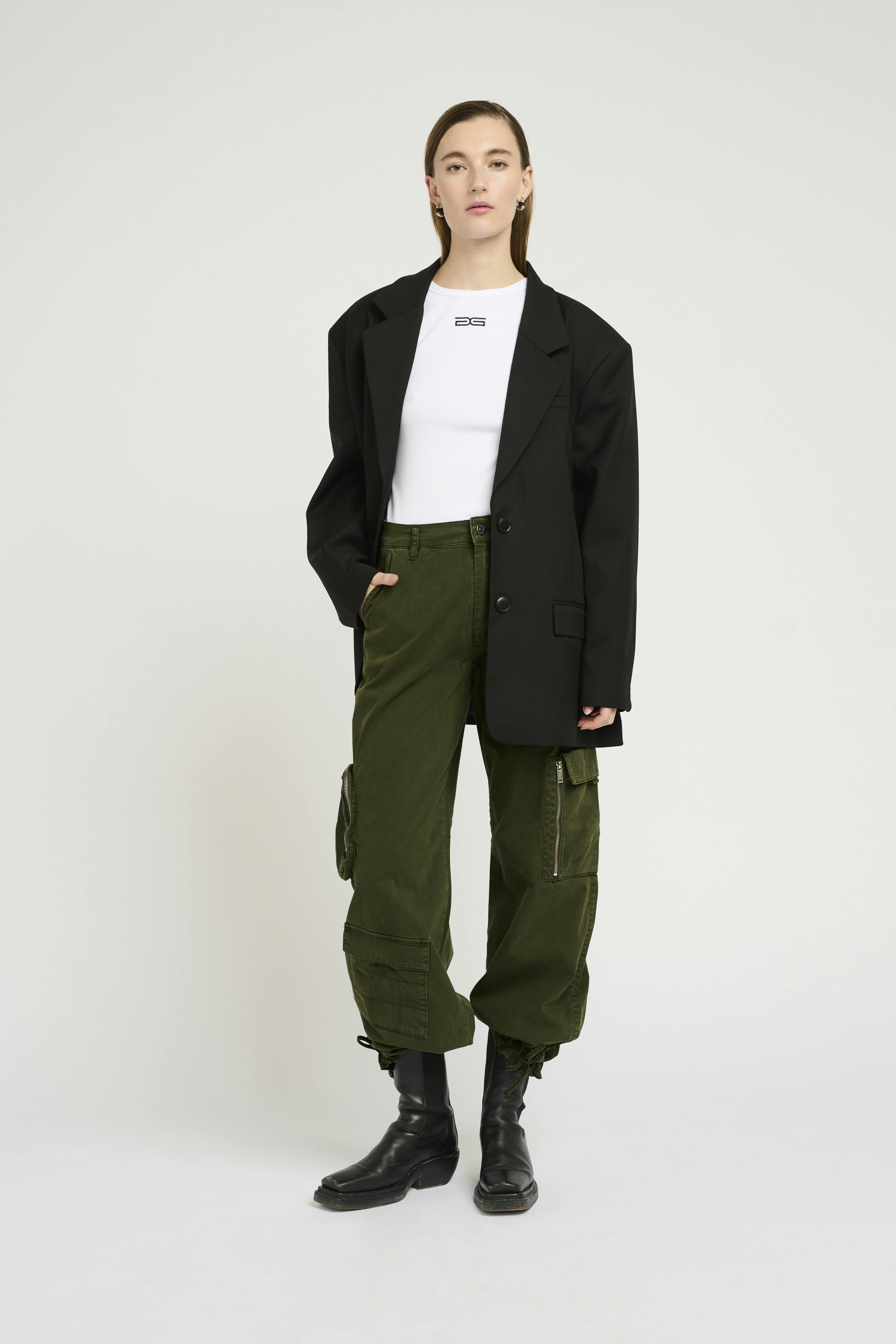 ChineaGZ Trousers LOOKBOOK FRONT 10906462-190413