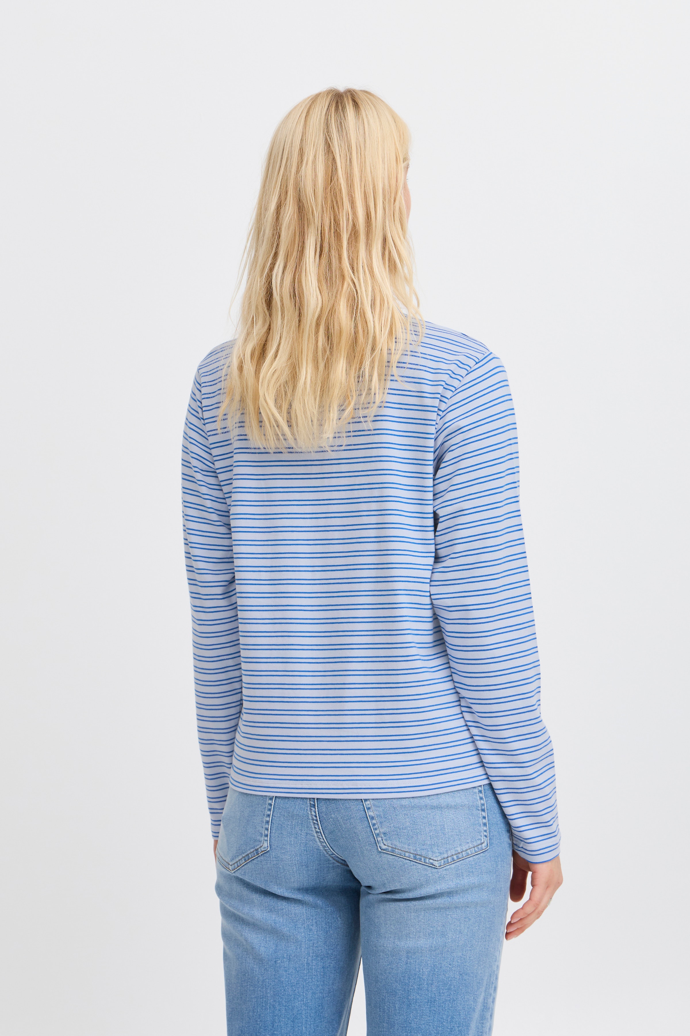 IHMIRA Langermet T-shirt LOOKBOOK BACK 20122519-204201