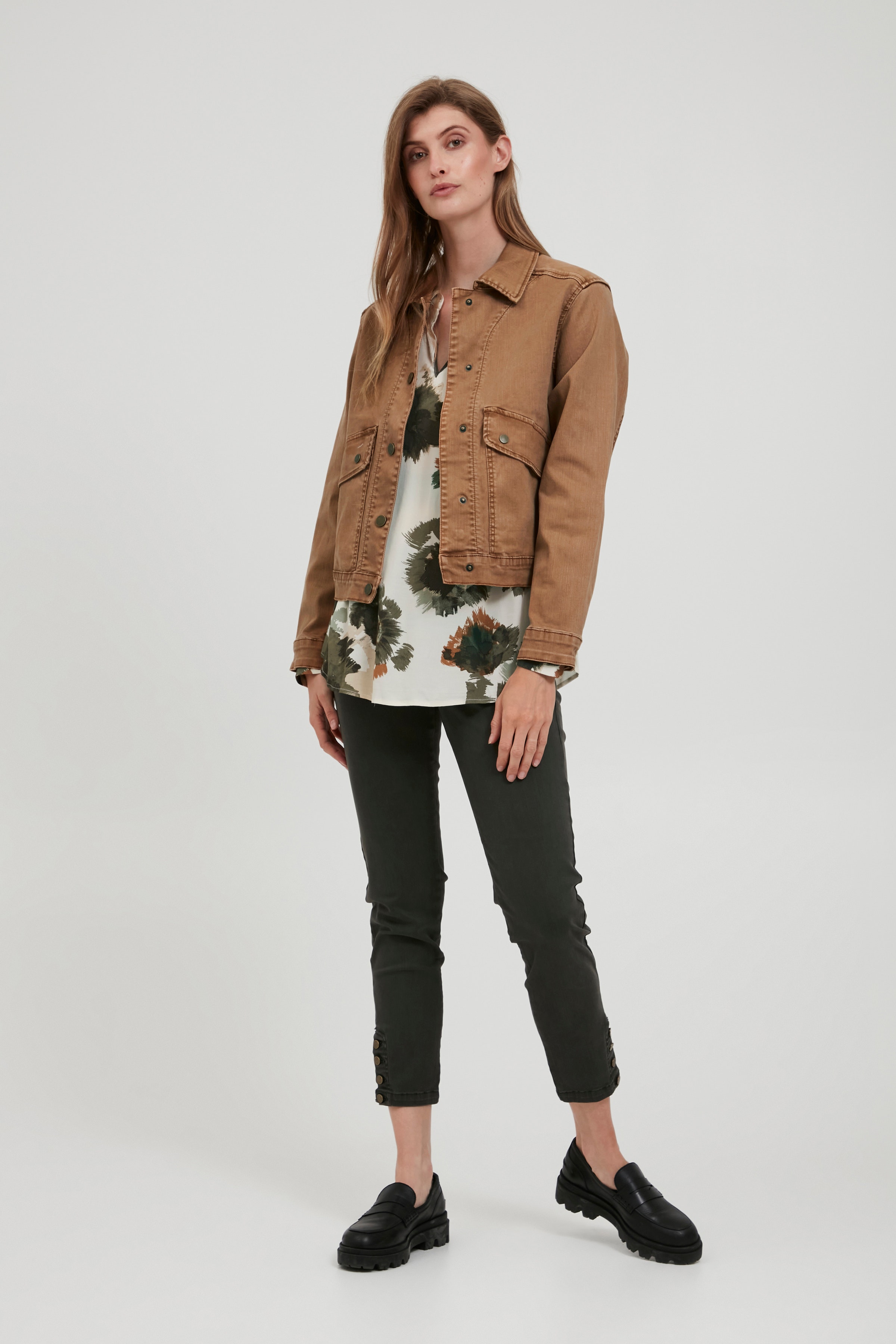Jacket LOOKBOOK FRONT 20404067-171327