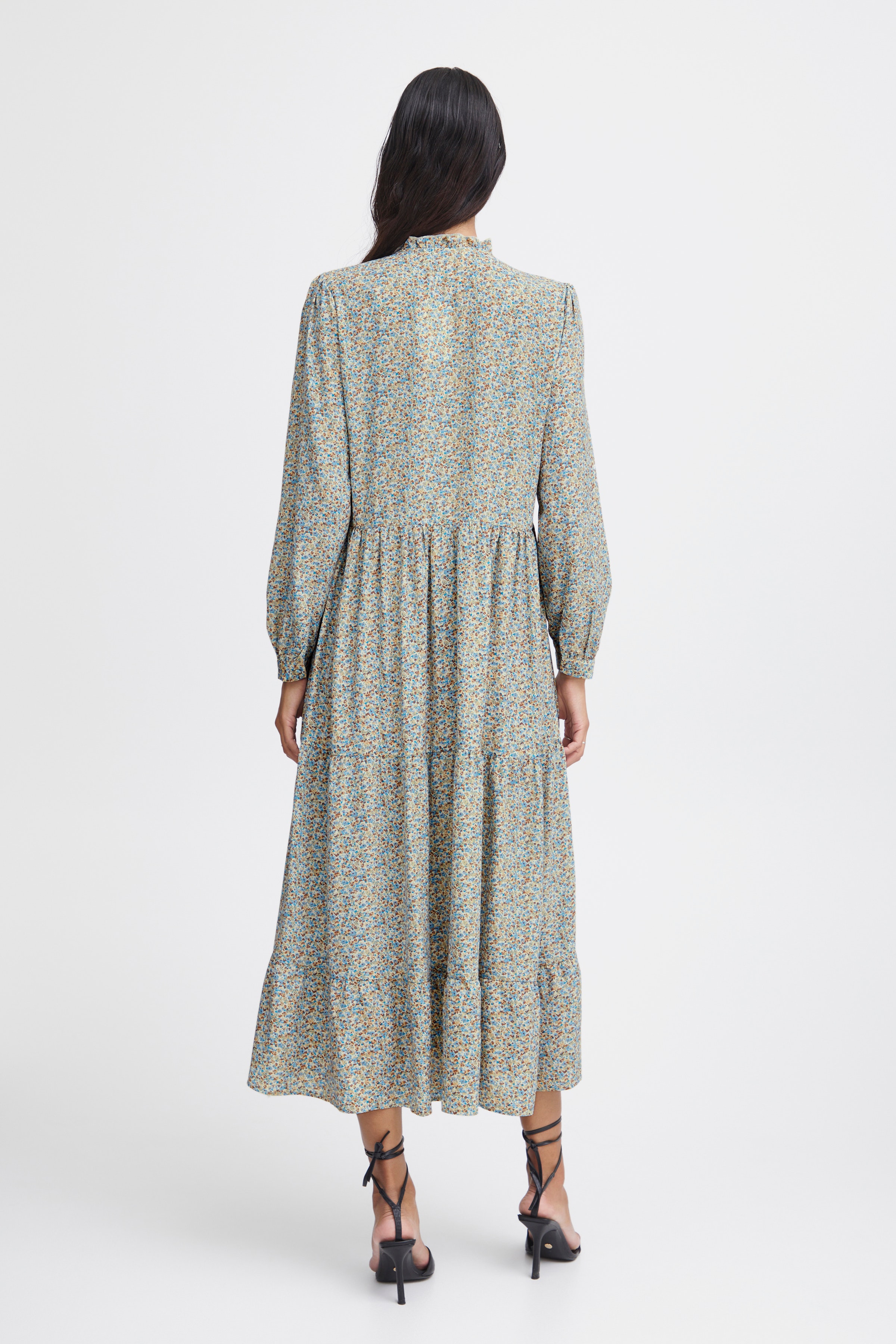 BXITALLA Kjole LOOKBOOK BACK 20813993-201819