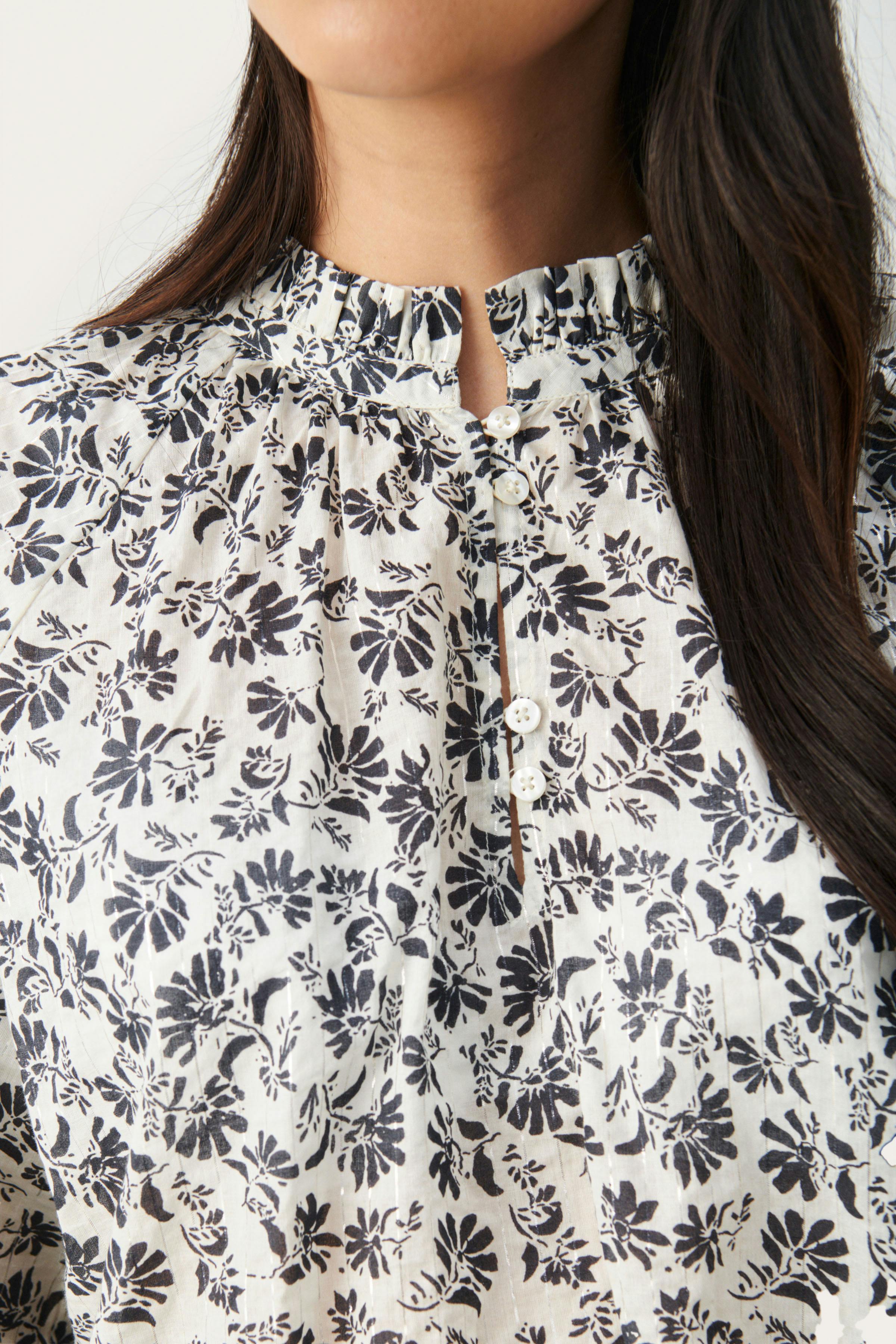 FlorraPW Blouse with ruffles LOOKBOOK DETAIL 30308282-302623