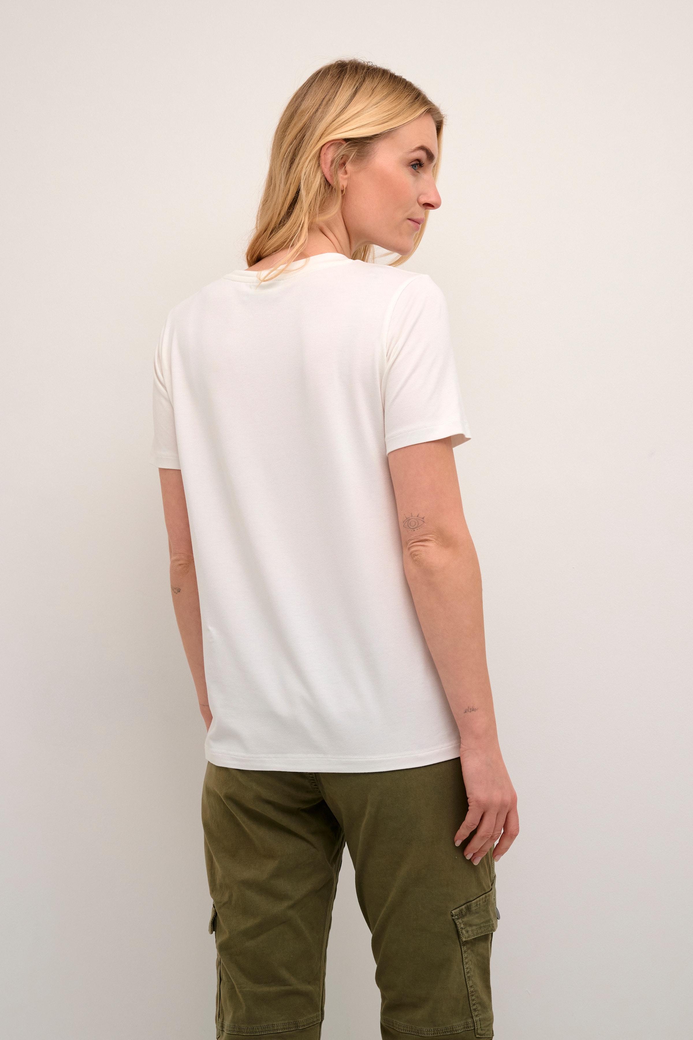 BPvelma T-shirt LOOKBOOK BACK 10590440-110602B