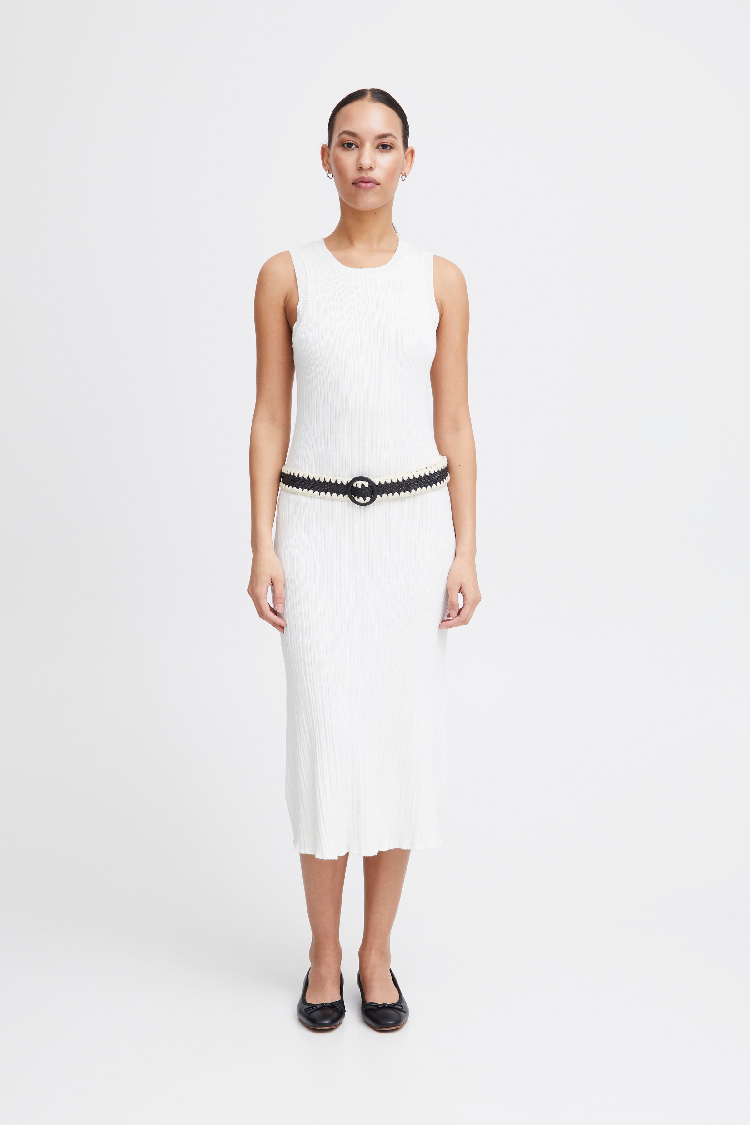 IHDEMY Kjole LOOKBOOK FRONT 20121172-114201