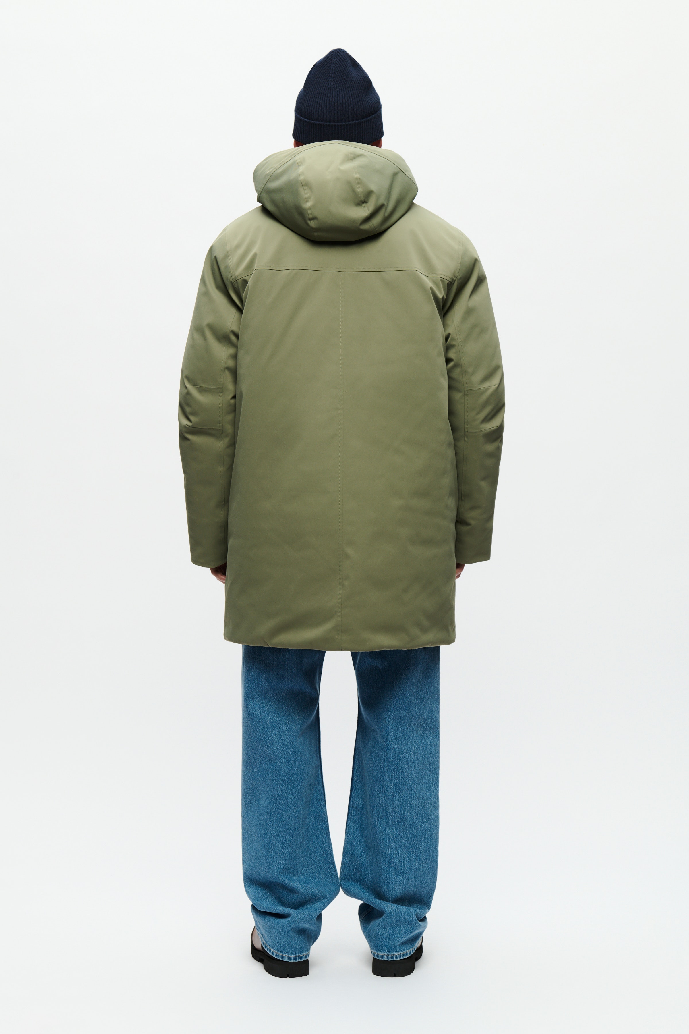 WWHanes Coat LOOKBOOK BACK 30251652-180312
