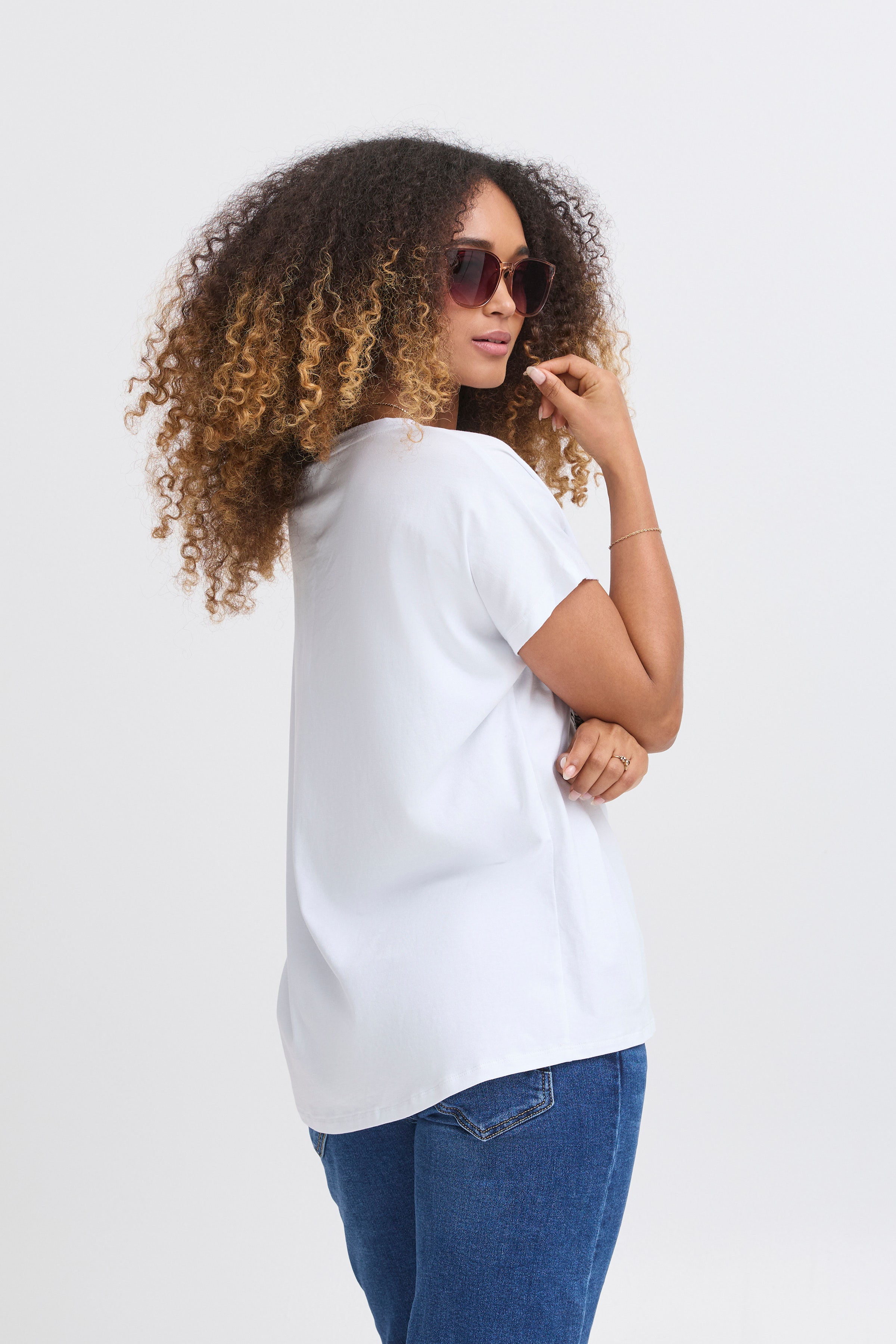 SBMUSIC Bluse LOOKBOOK BACK 22100942-110602