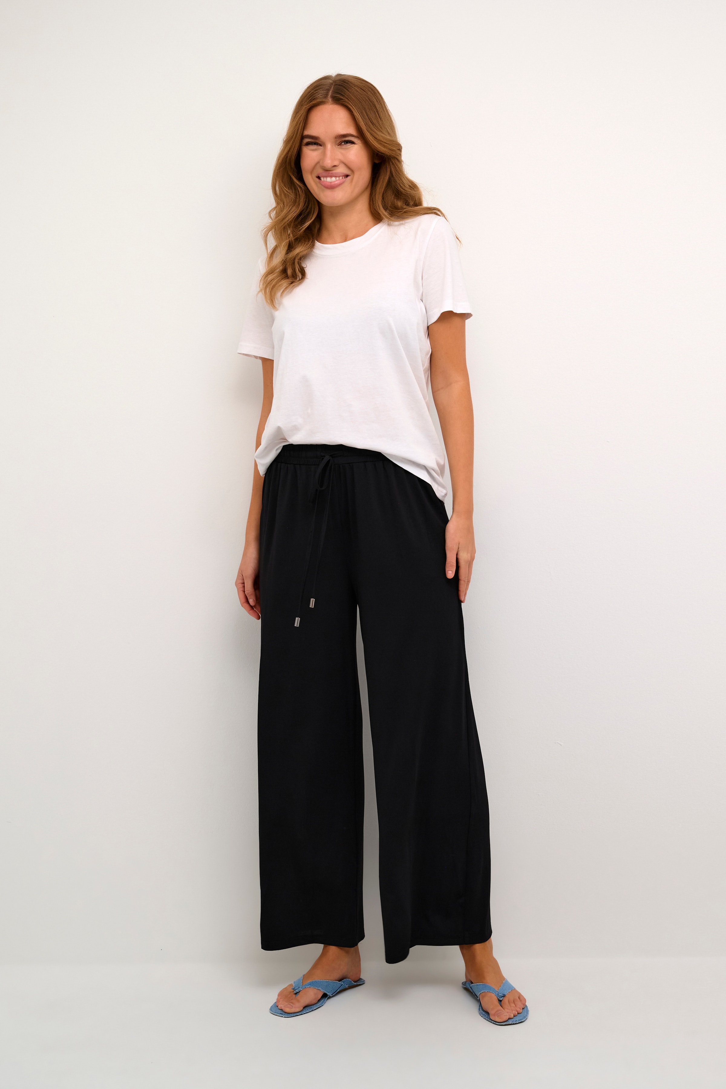 KAmallie Bukser LOOKBOOK FRONT 10508903-100121