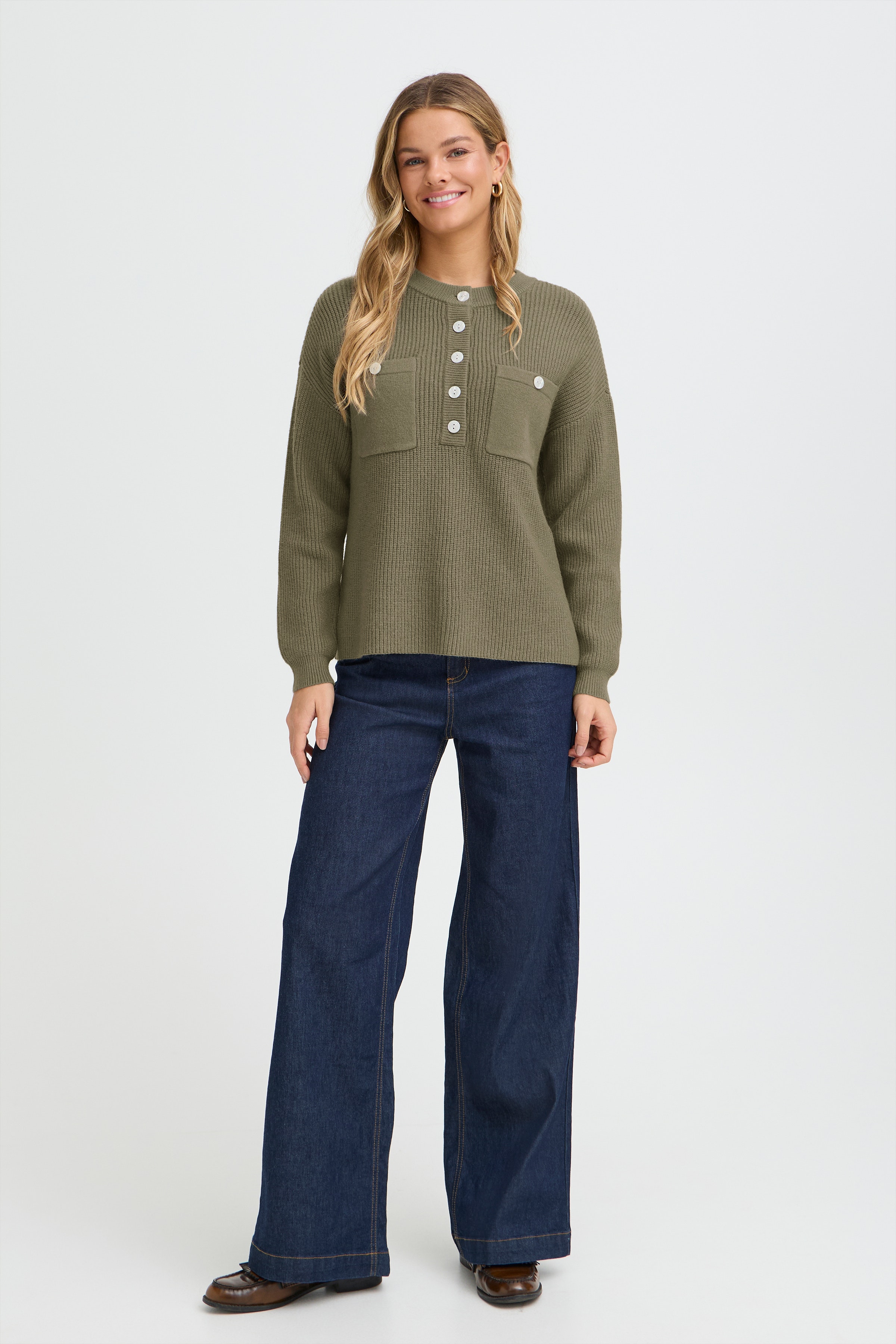 FRBITTE Pullover LOOKBOOK FRONT 20614174-180516