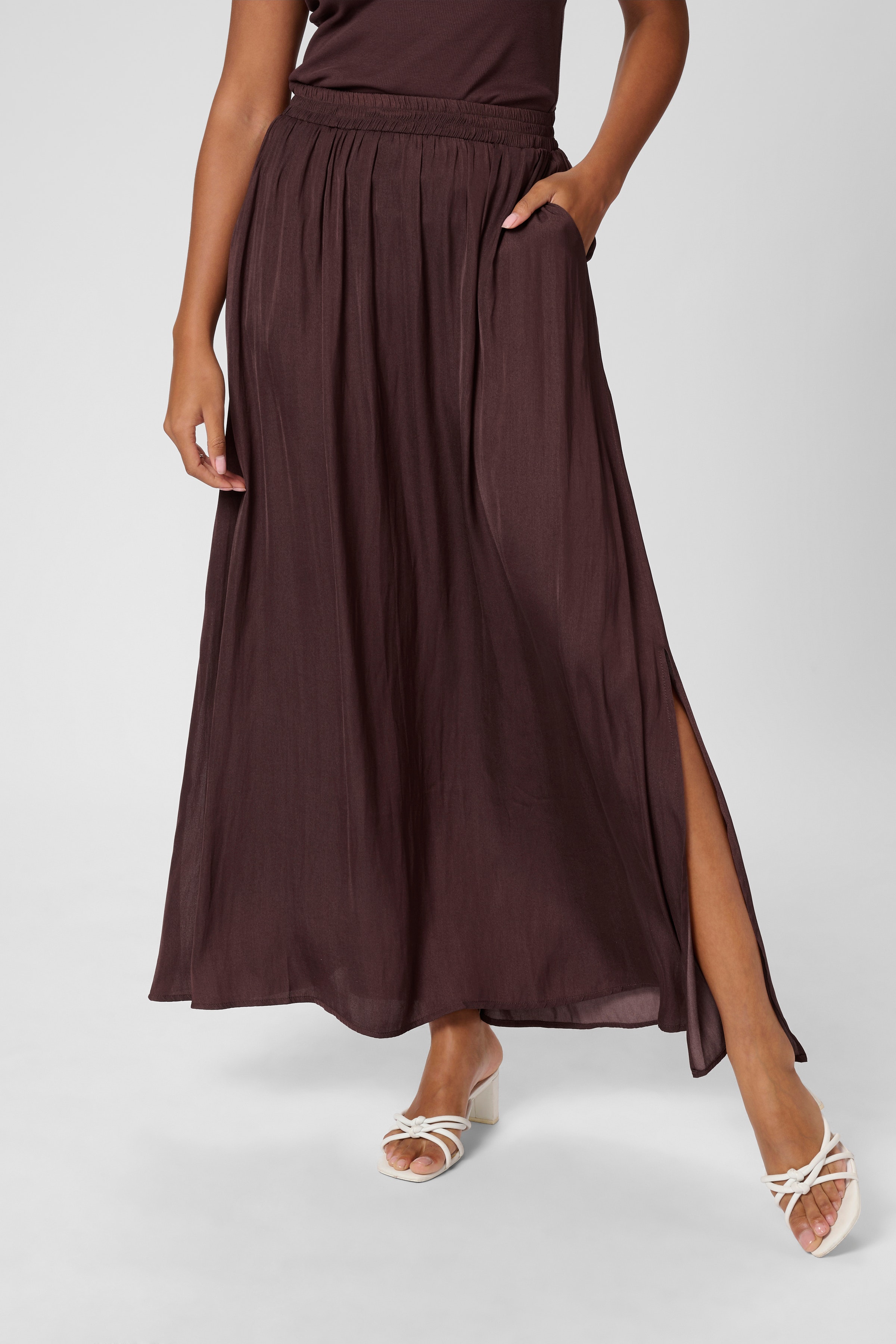 KAallie Skjørt LOOKBOOK FRONT 10509147-191619