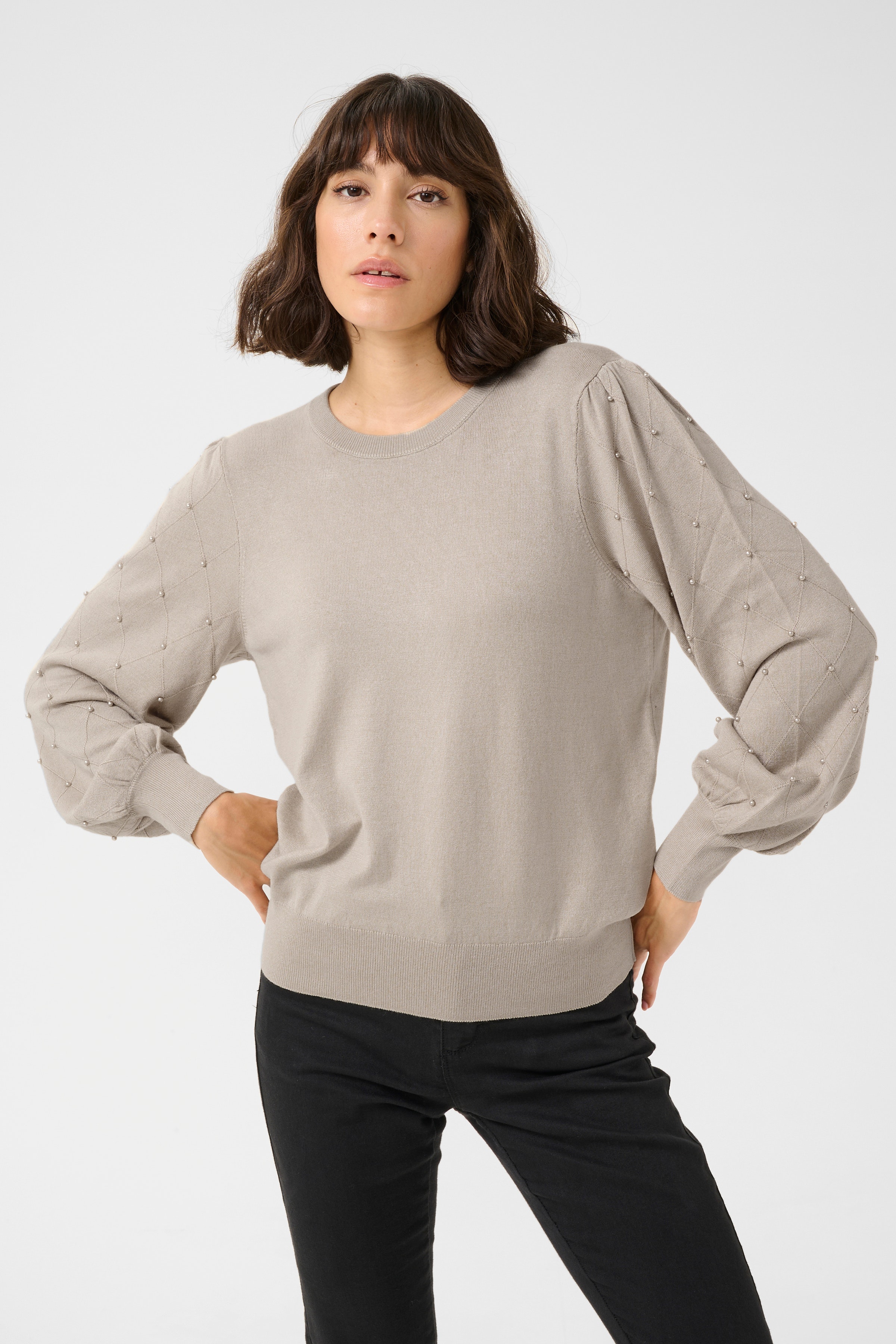 KAkaren Pullover LOOKBOOK FRONT 10509470-151305