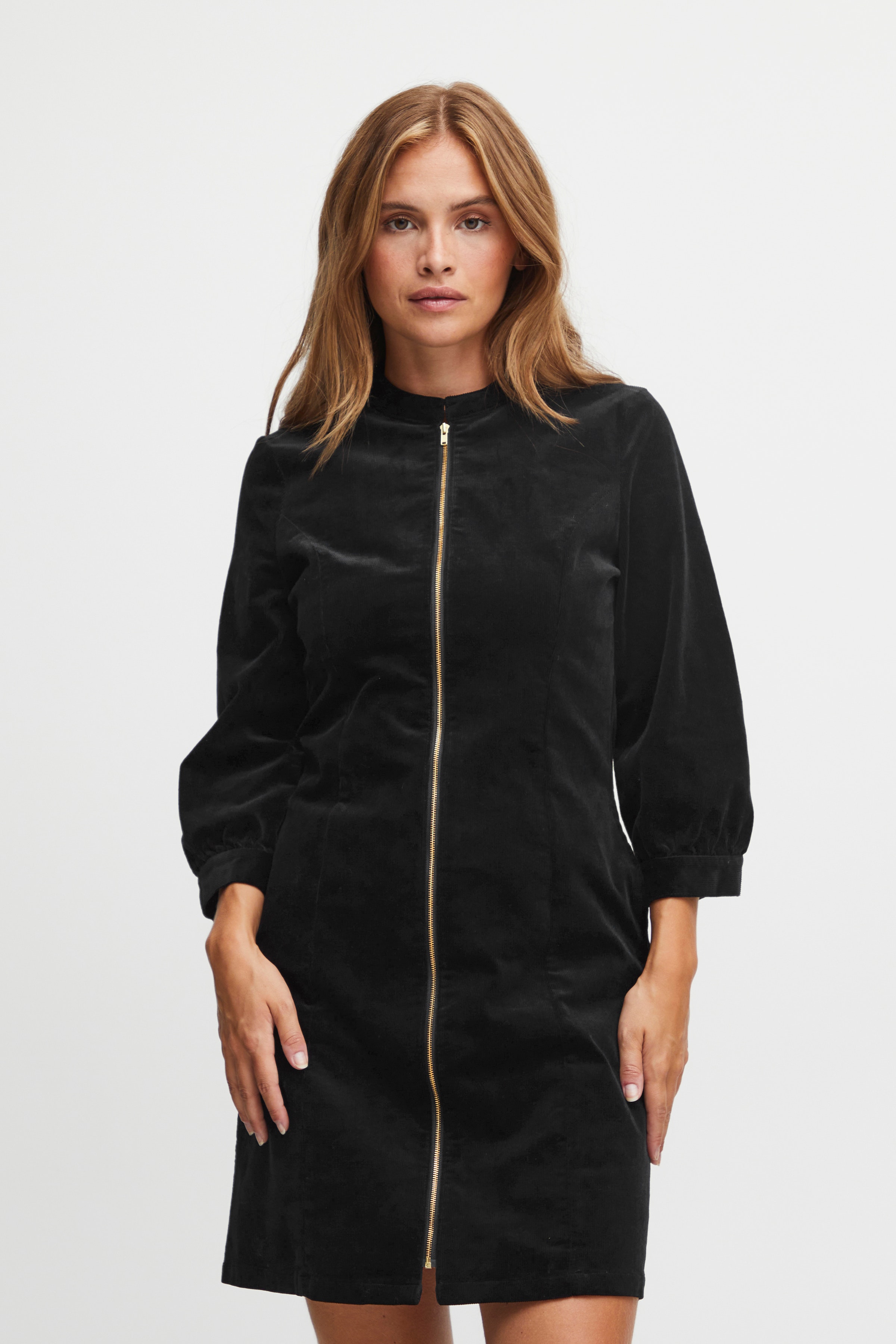 PZMILA Kjole LOOKBOOK FRONT 50207702-193911