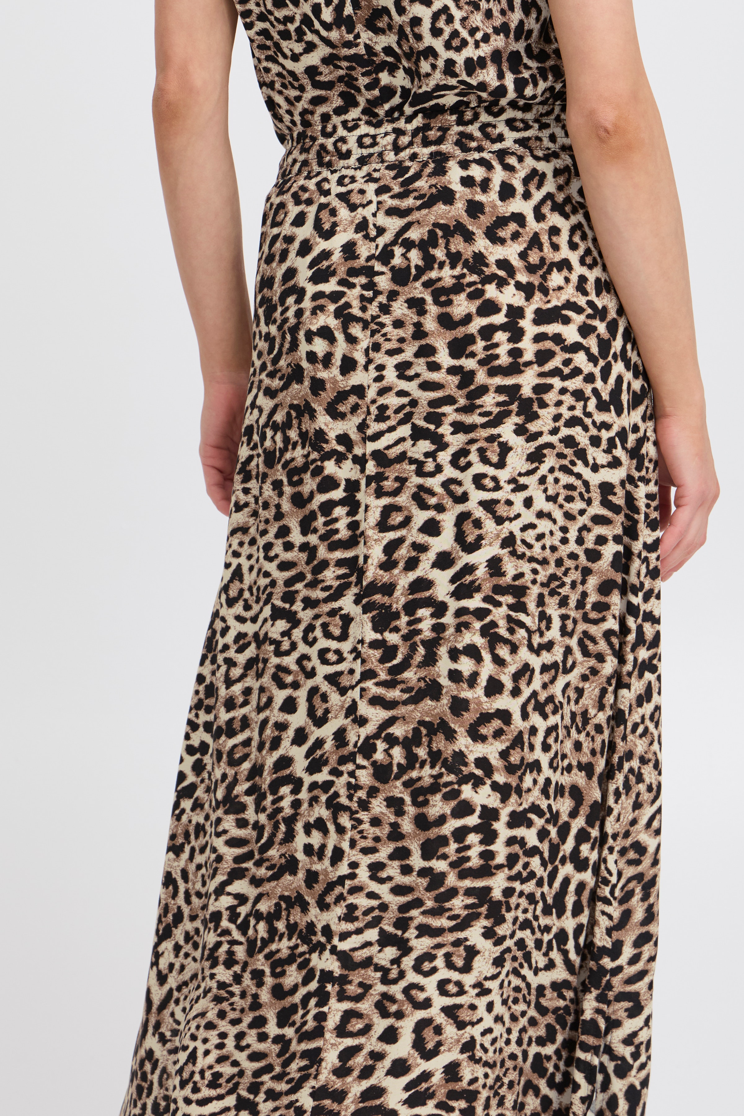 BYMMJOELLA Rock LOOKBOOK DETAIL 20816523-204522