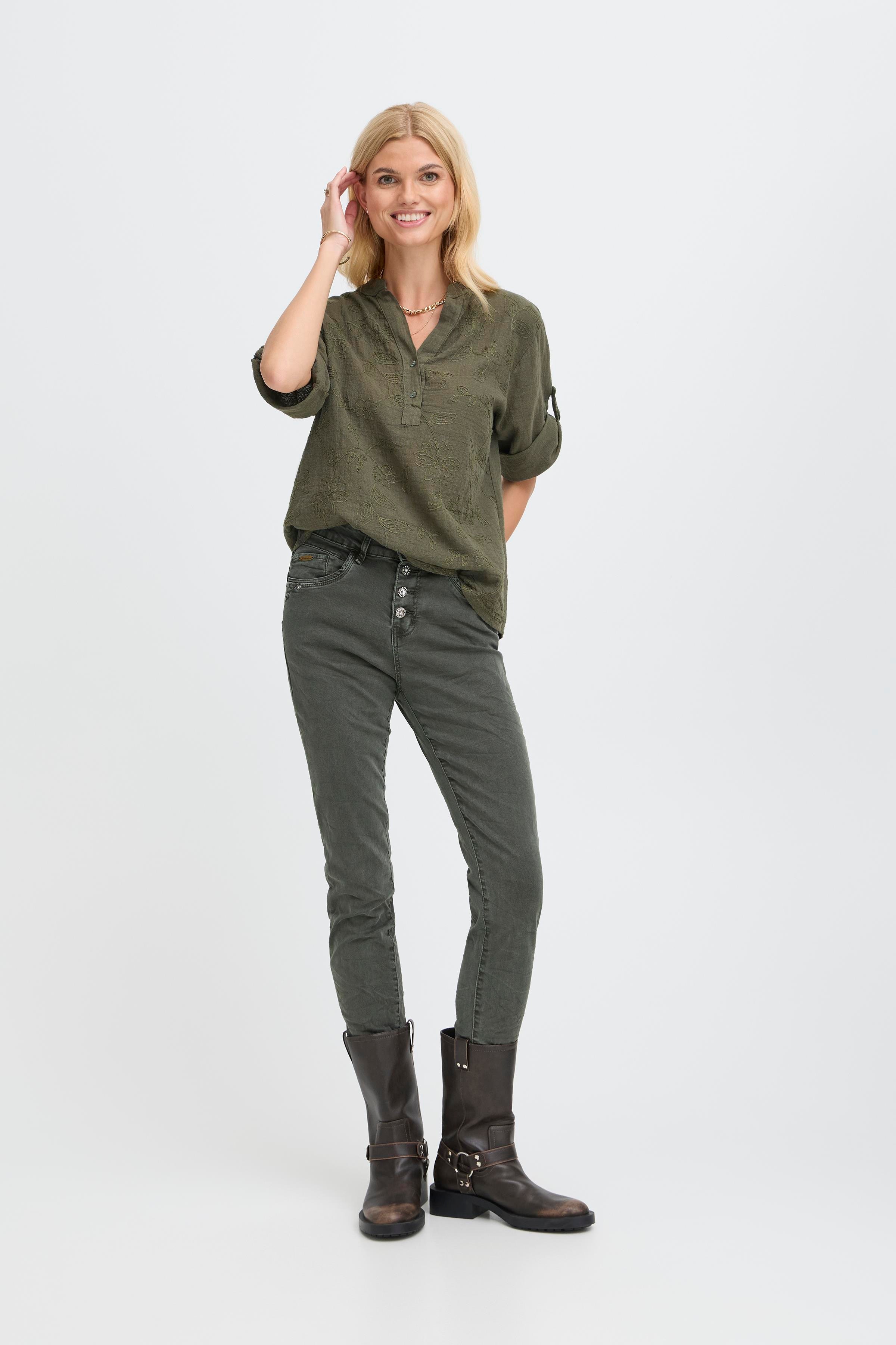 SBALEXIS Blus LOOKBOOK FRONT 22101049-180515