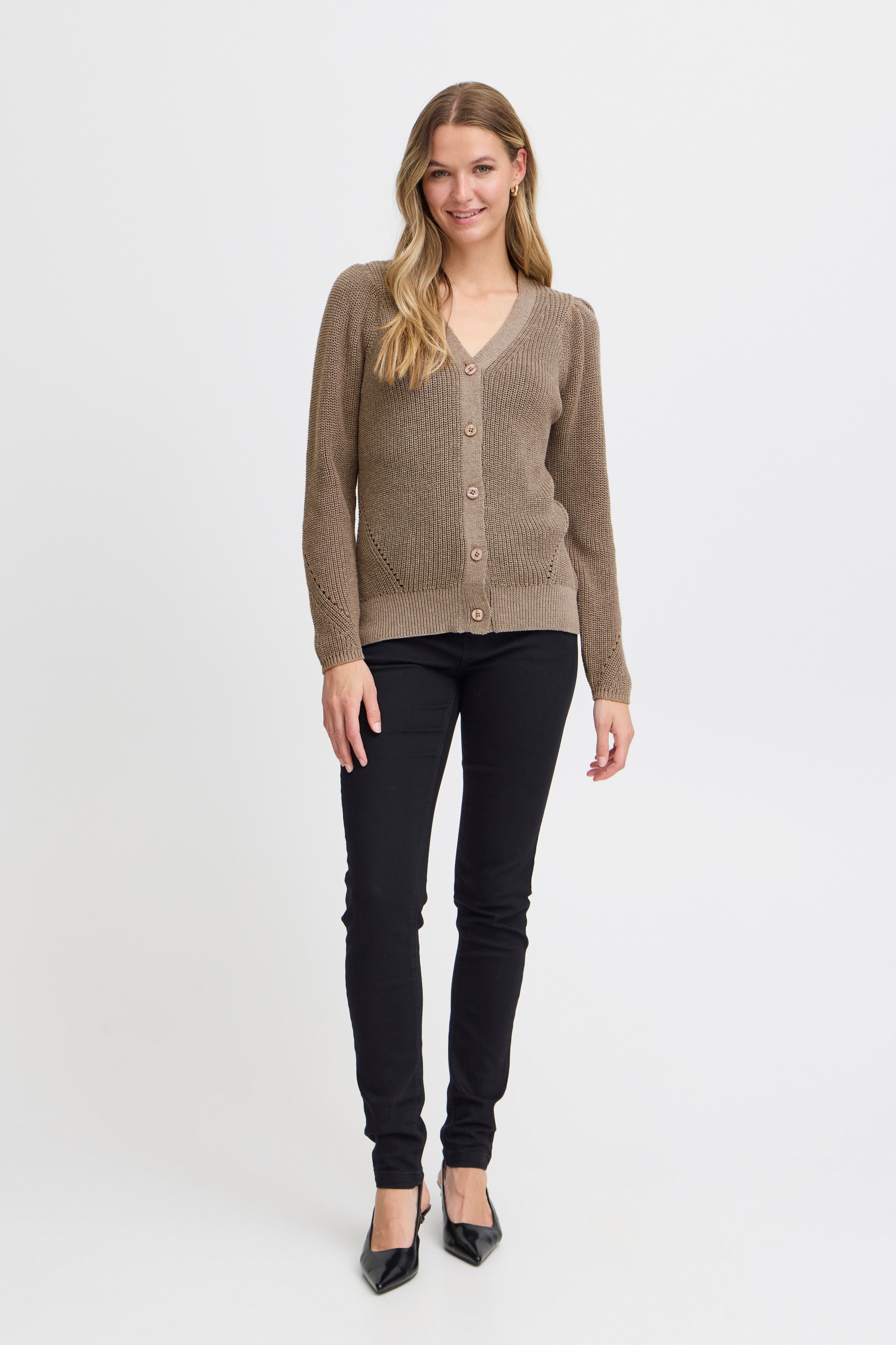 FRNANSEN Cardigan LOOKBOOK FRONT 20614490-1811121