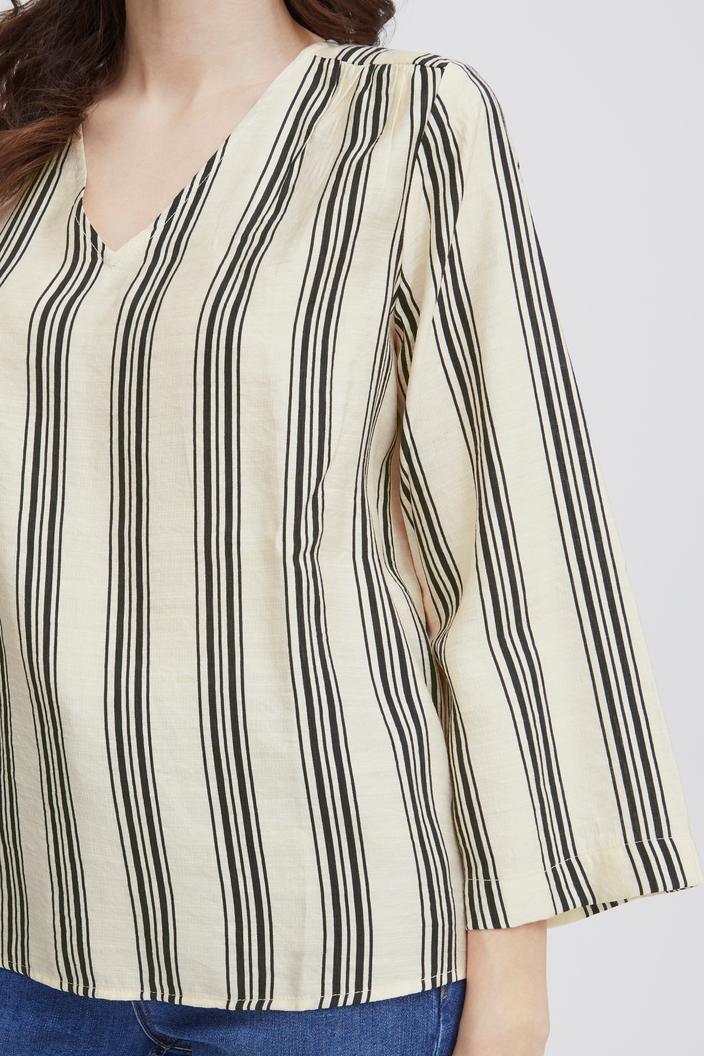 FRARIANA Blouse LOOKBOOK DETAIL 20614066-200739