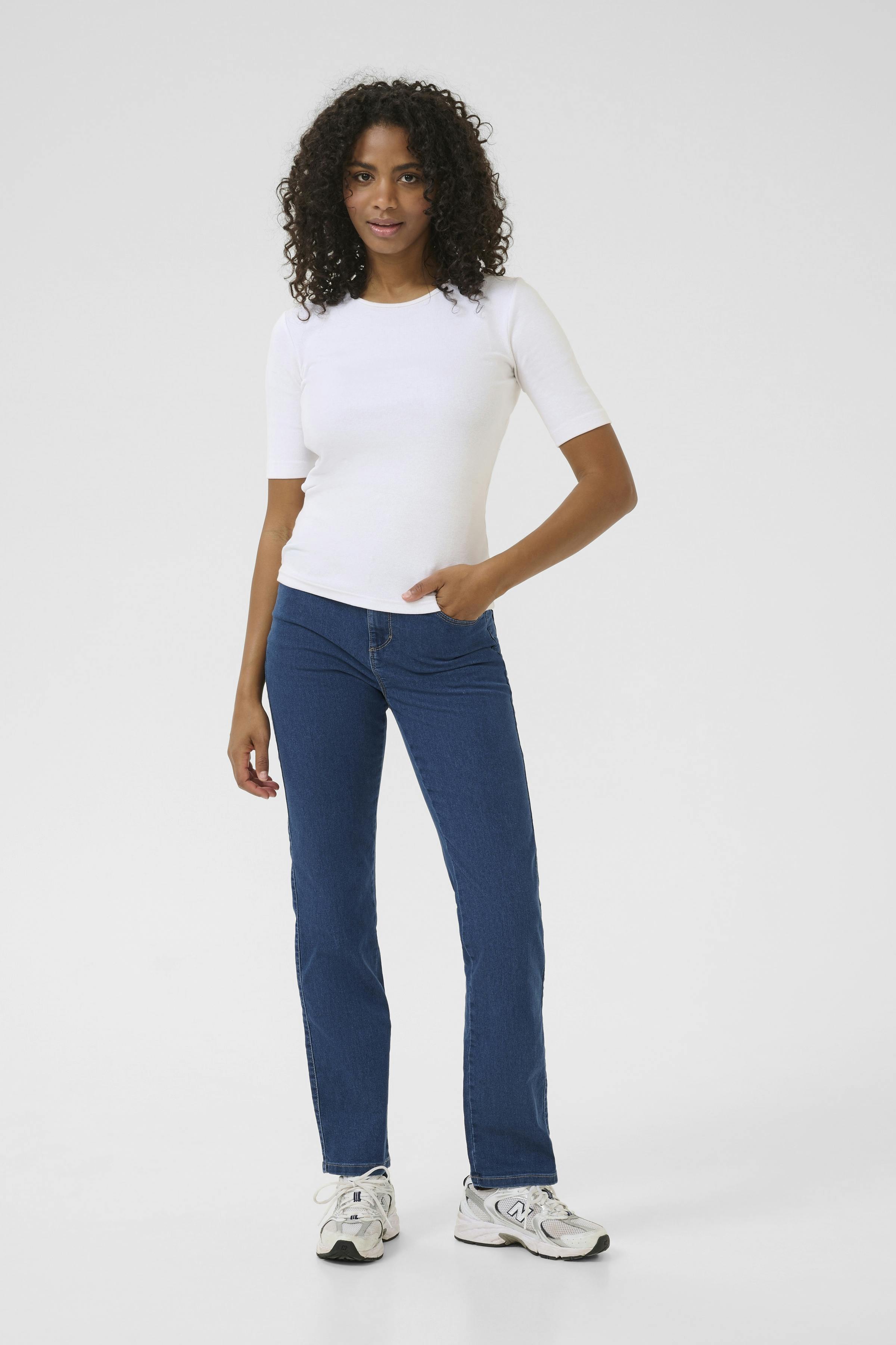 KAvicky Straight Jeans LOOKBOOK FRONT 10506530-103758