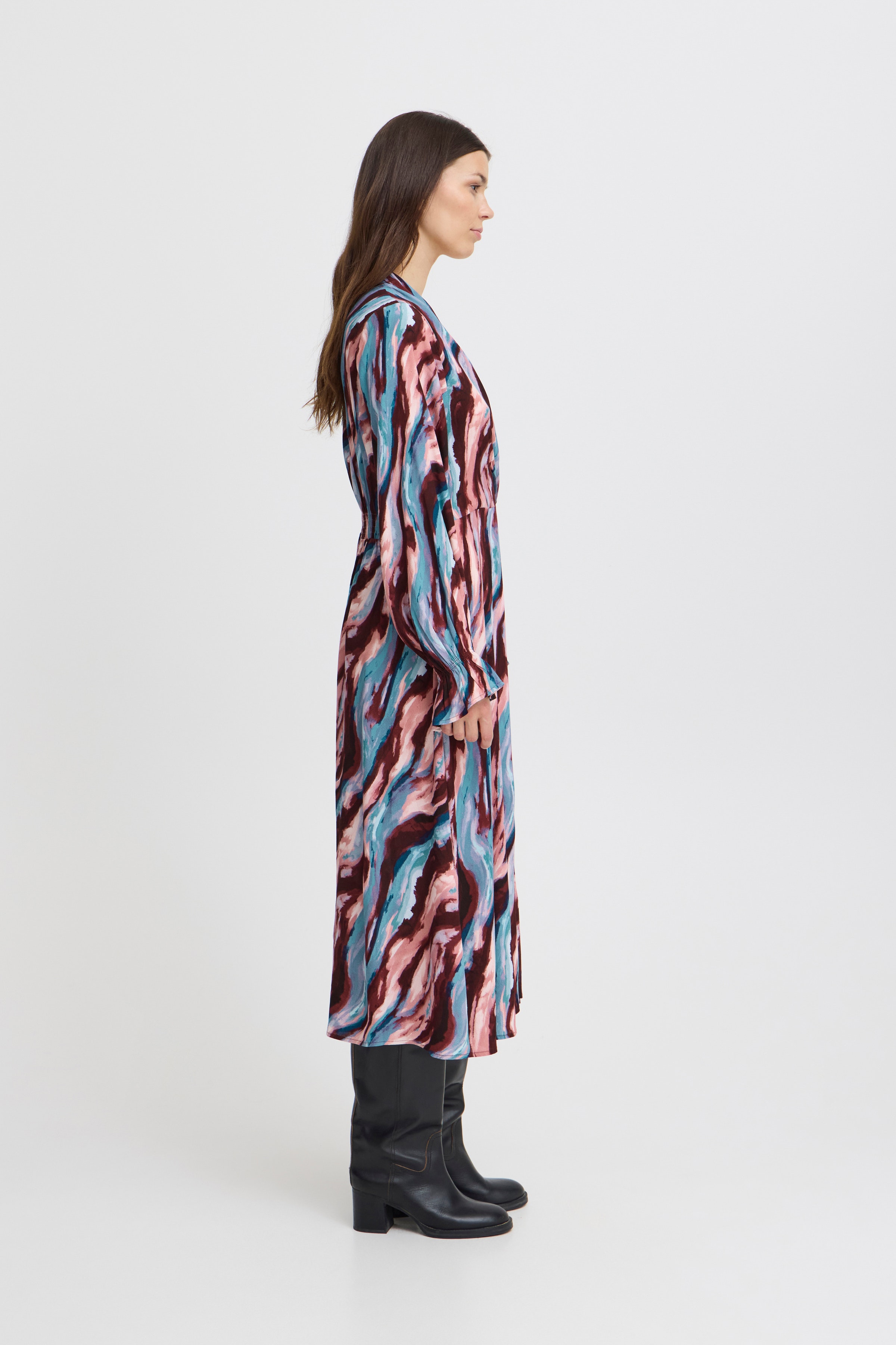 IHHEVAZI Kjole LOOKBOOK FRONT 20121936-203678