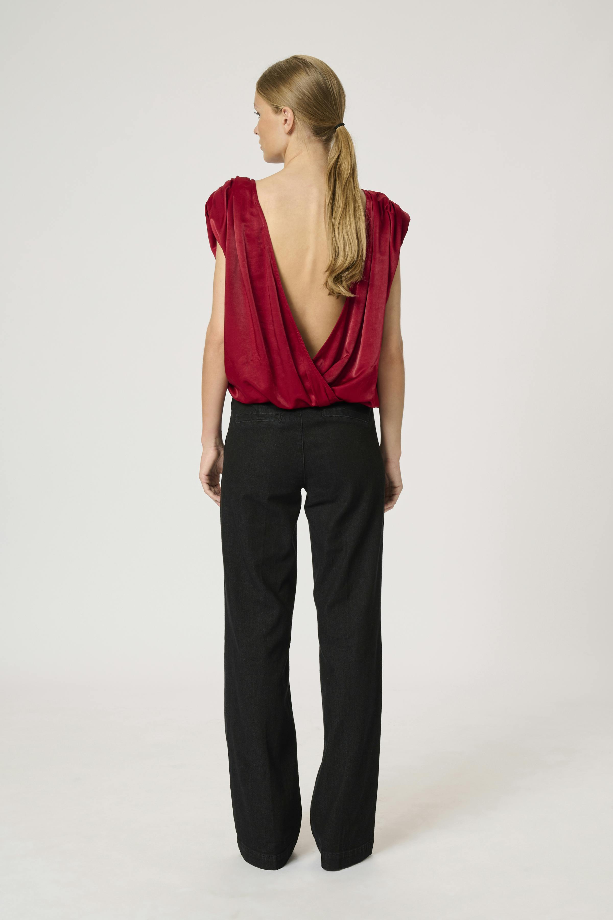 30 Broek LOOKBOOK BACK 10703958-100069