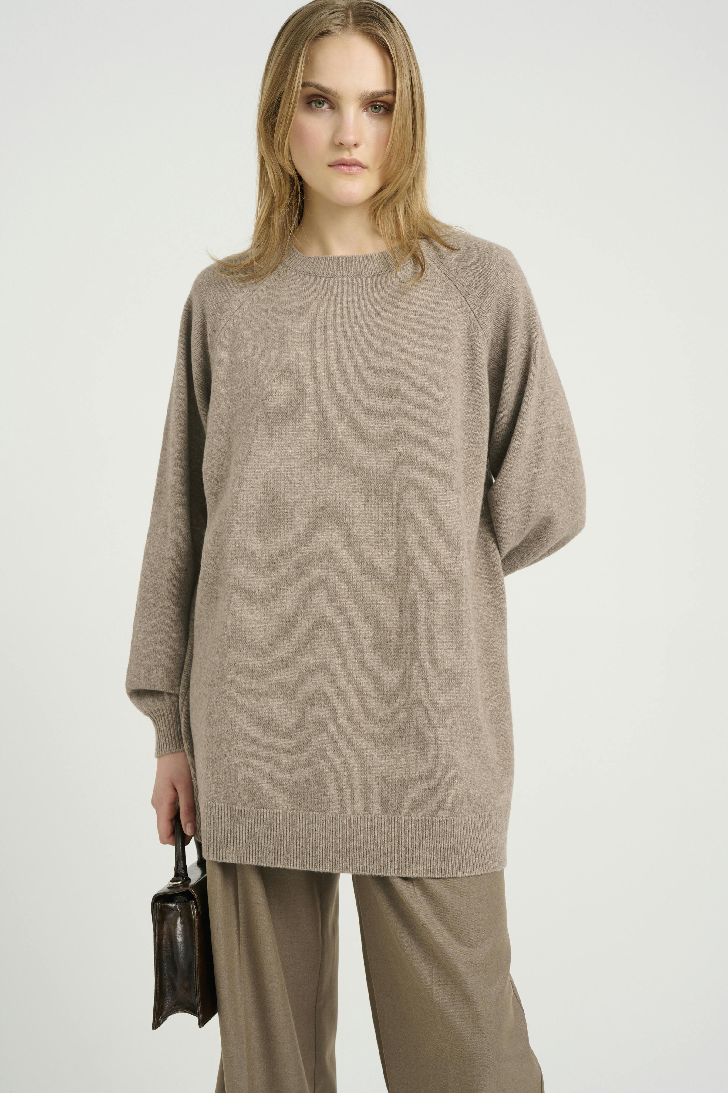 ManziGZ Pullover LOOKBOOK FRONT 10909696-107019