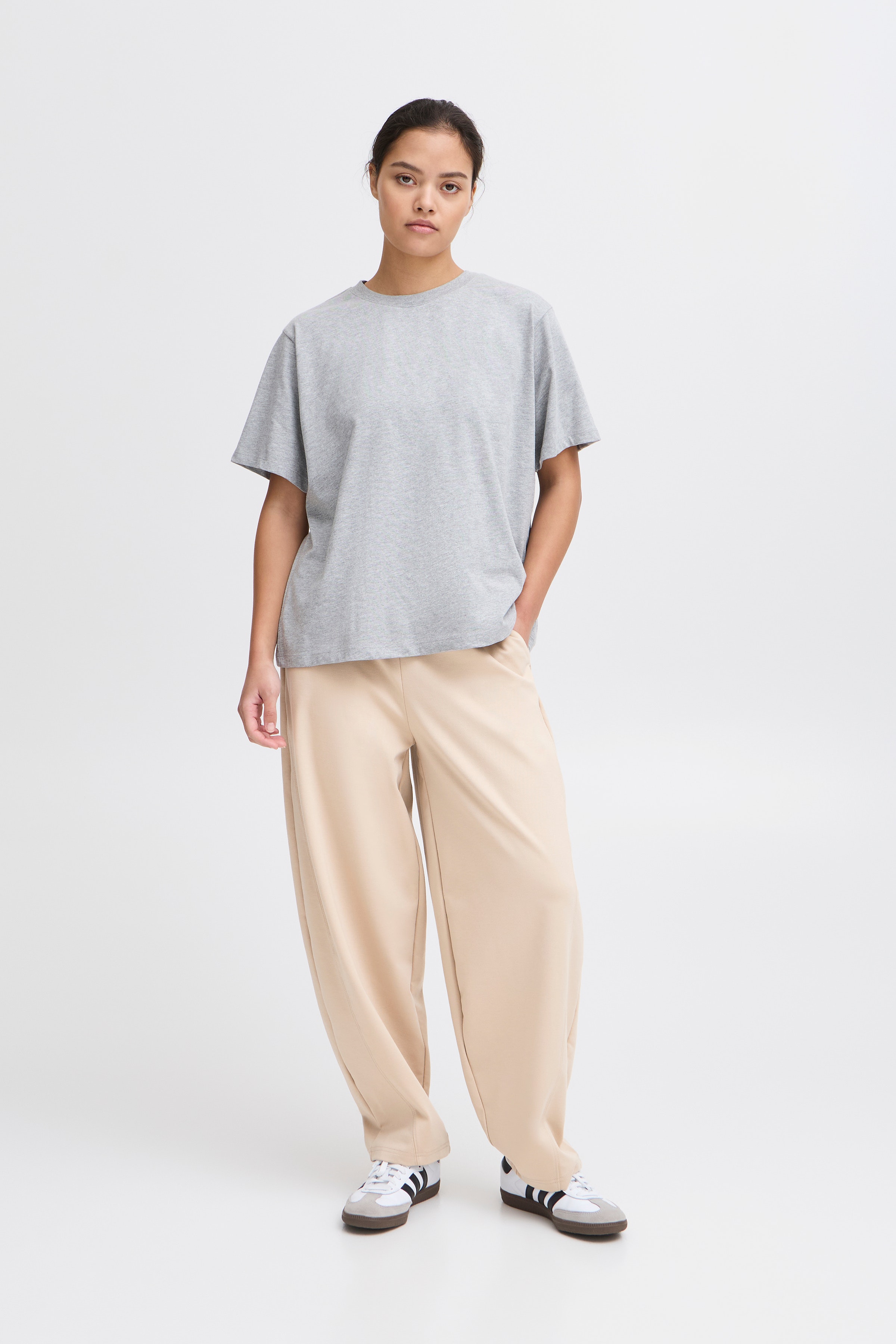 IXKATE BARREL  Bukser LOOKBOOK FRONT 20123727-151308