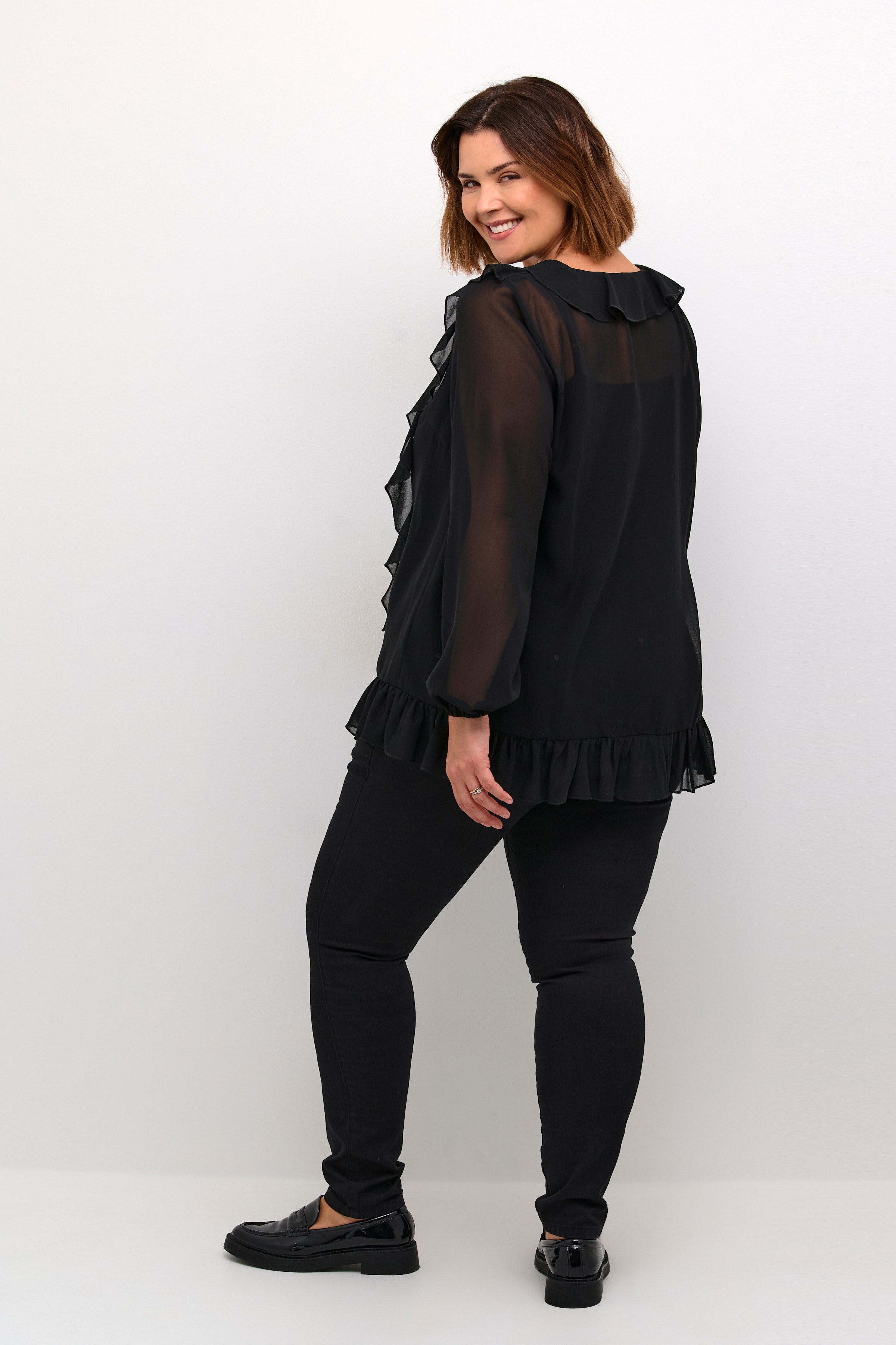 KCninni Bluse LOOKBOOK BACK 10582799-100121