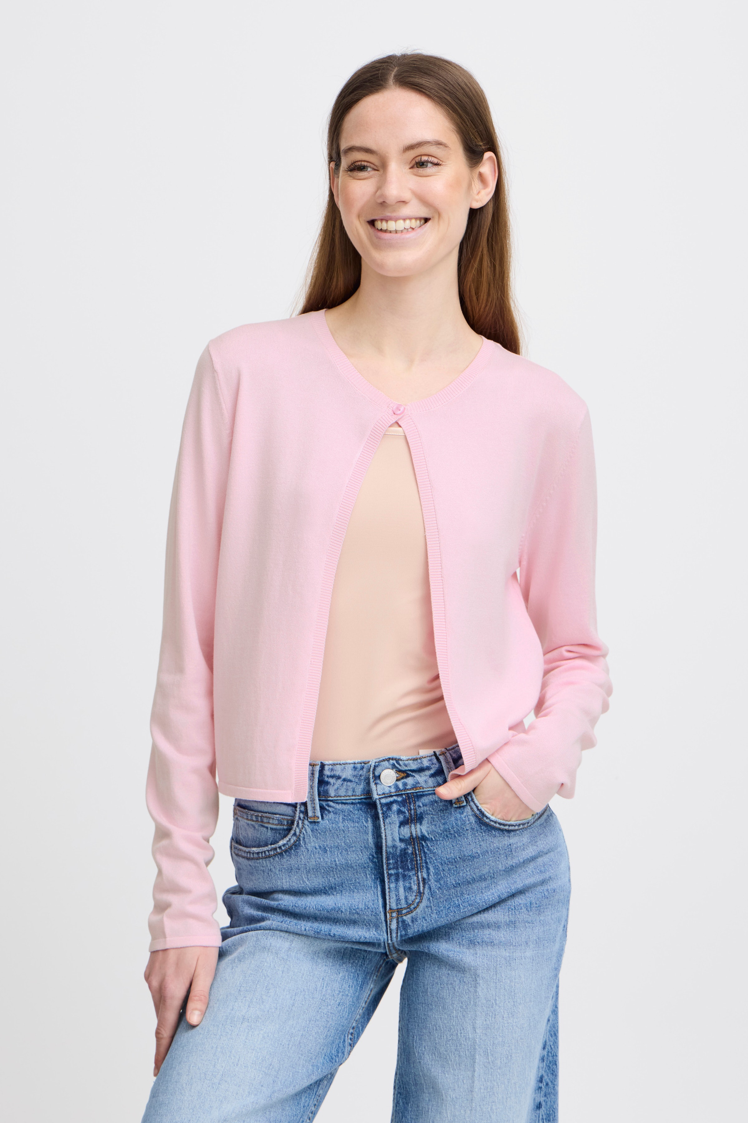 BYMMORLA Cardigan LOOKBOOK FRONT 20816300-132805