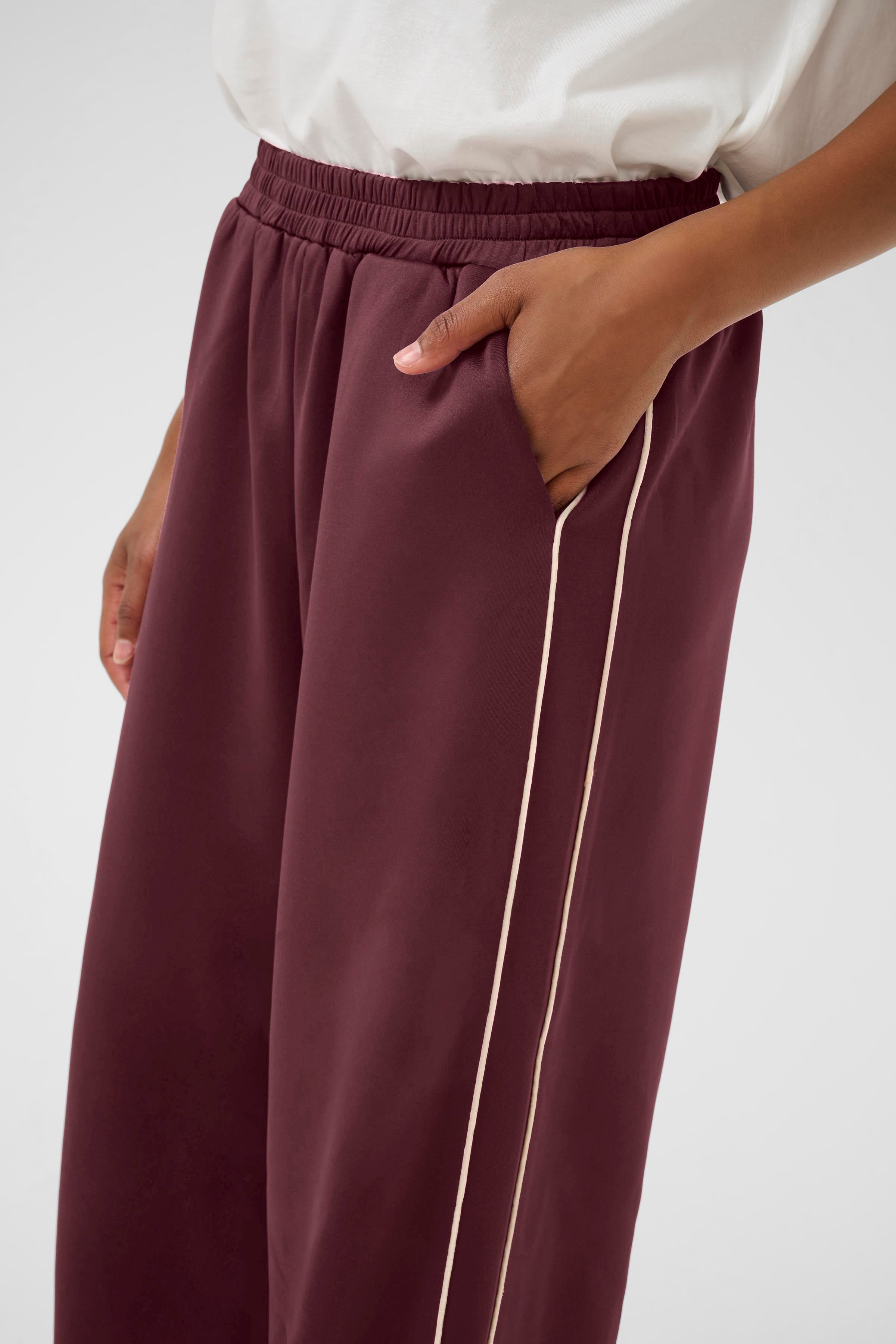 KAcory Hose LOOKBOOK DETAIL 10510591-108450