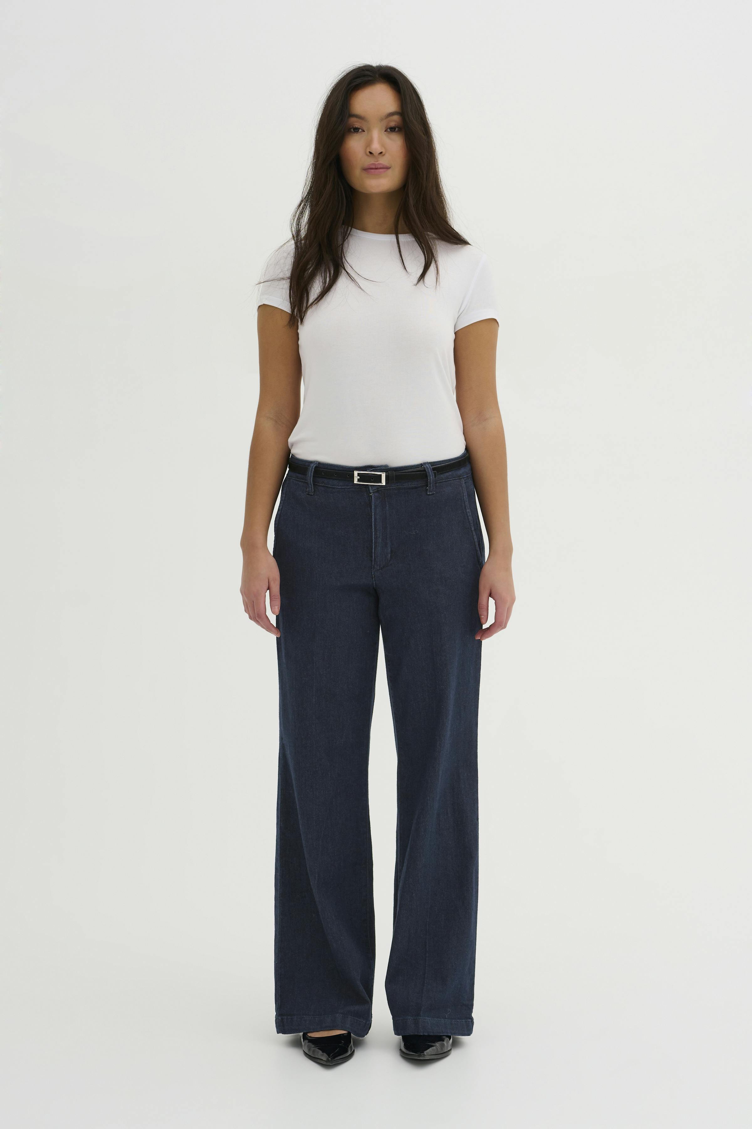 30 Trousers LOOKBOOK FRONT 10703958-100067