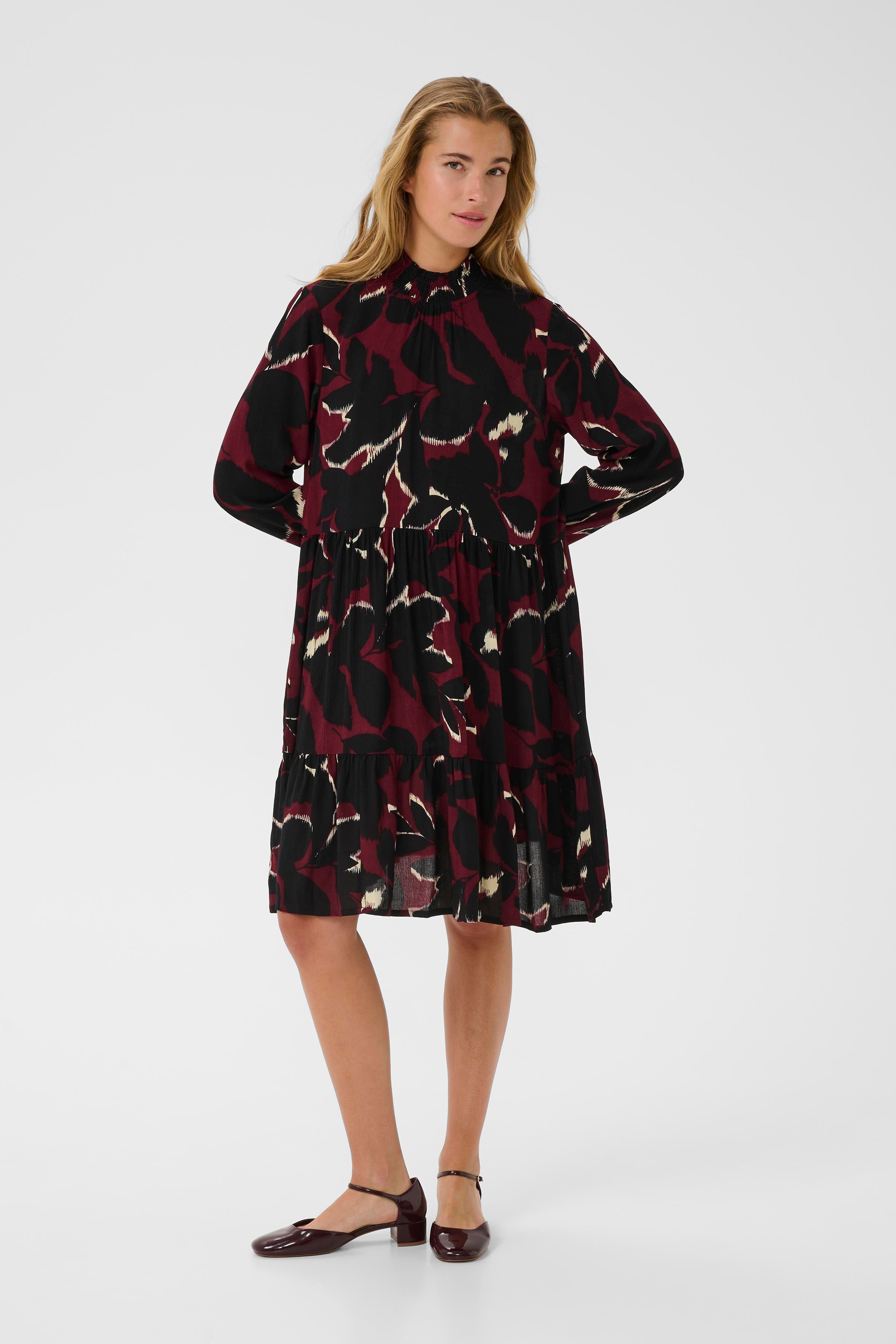 KAlinda Kjole LOOKBOOK FRONT 10510741-108224