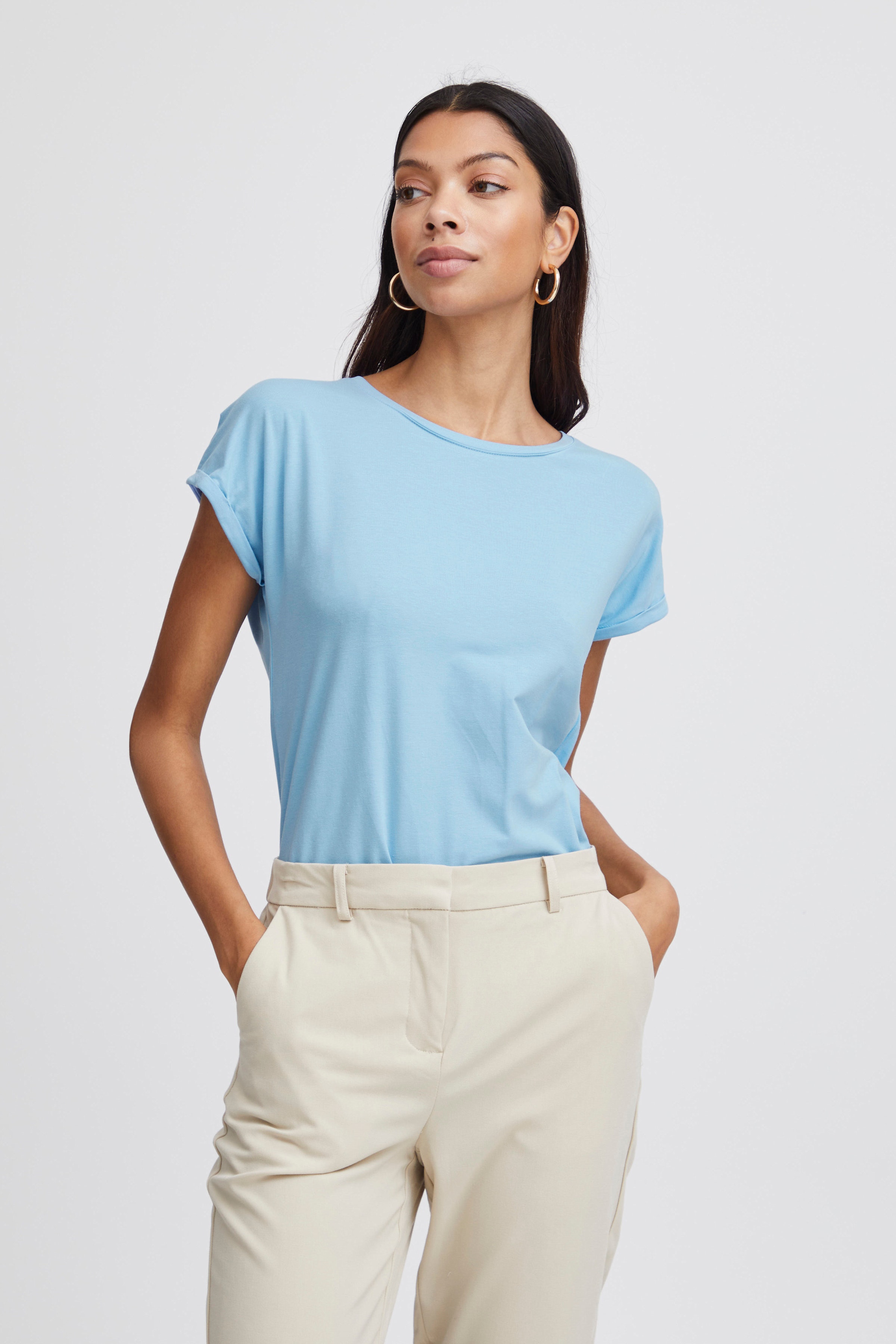 BYPamila T-shirt LOOKBOOK FRONT 20804205-153930