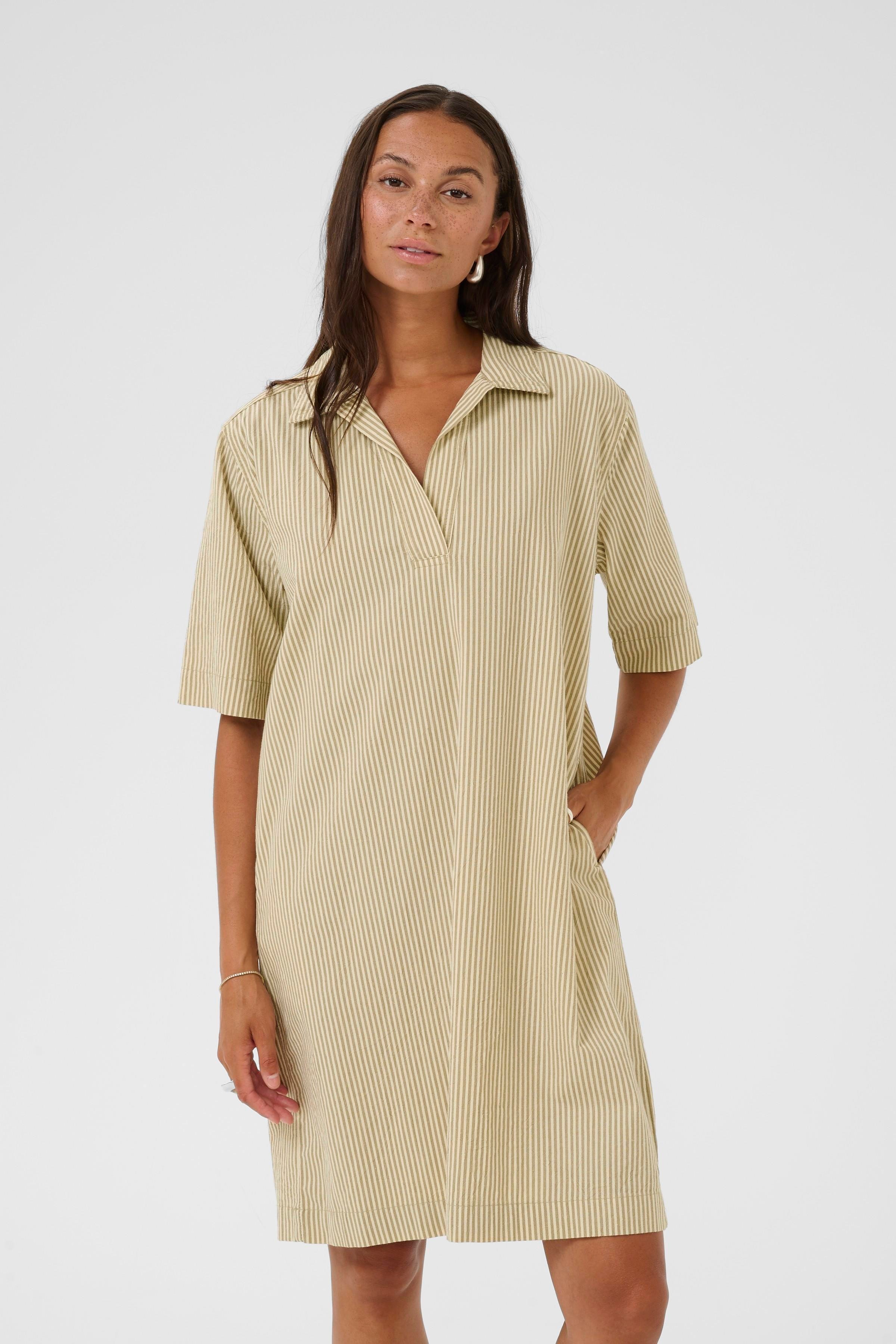 KAnaya Kjole LOOKBOOK FRONT 10510107-107706