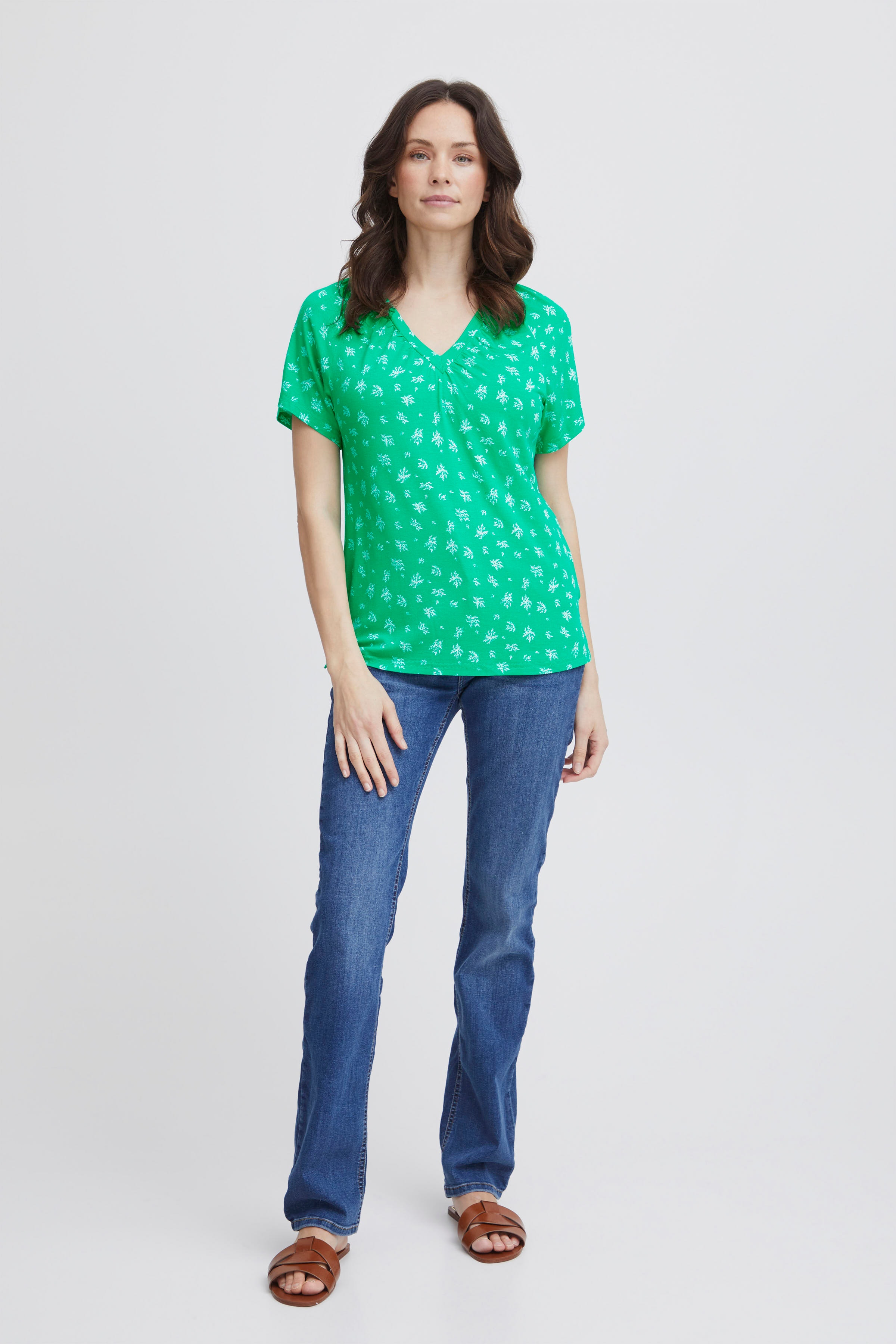 FRSANIE T-shirt LOOKBOOK FRONT 20614754-202818