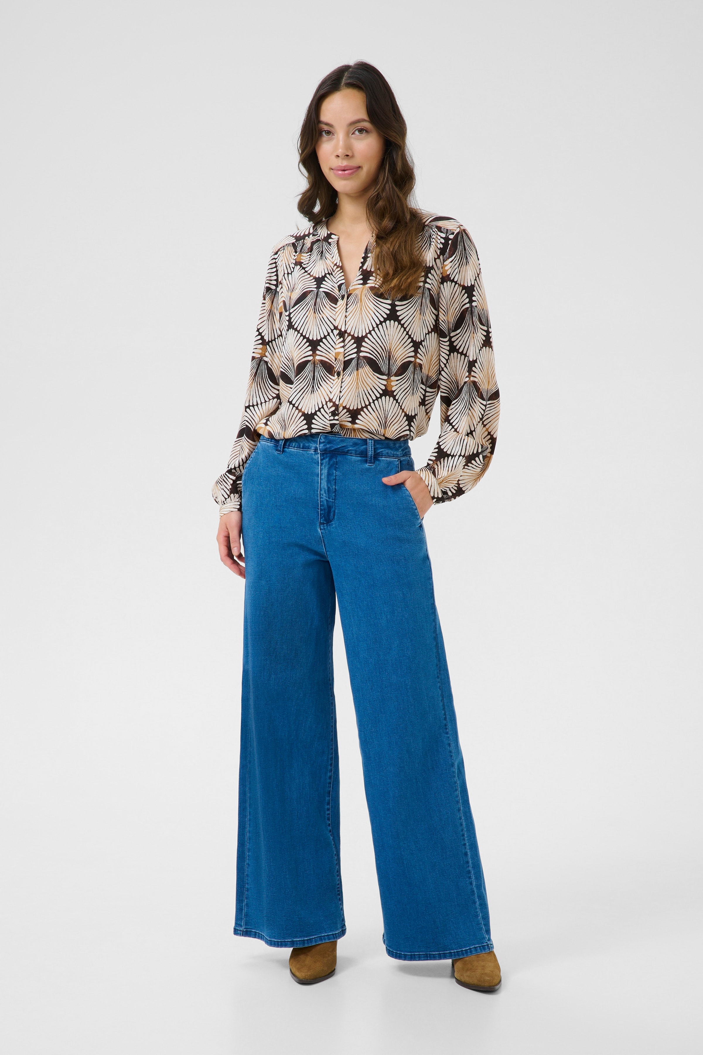 CRTiah Overhemd LOOKBOOK FRONT 10613916-107888