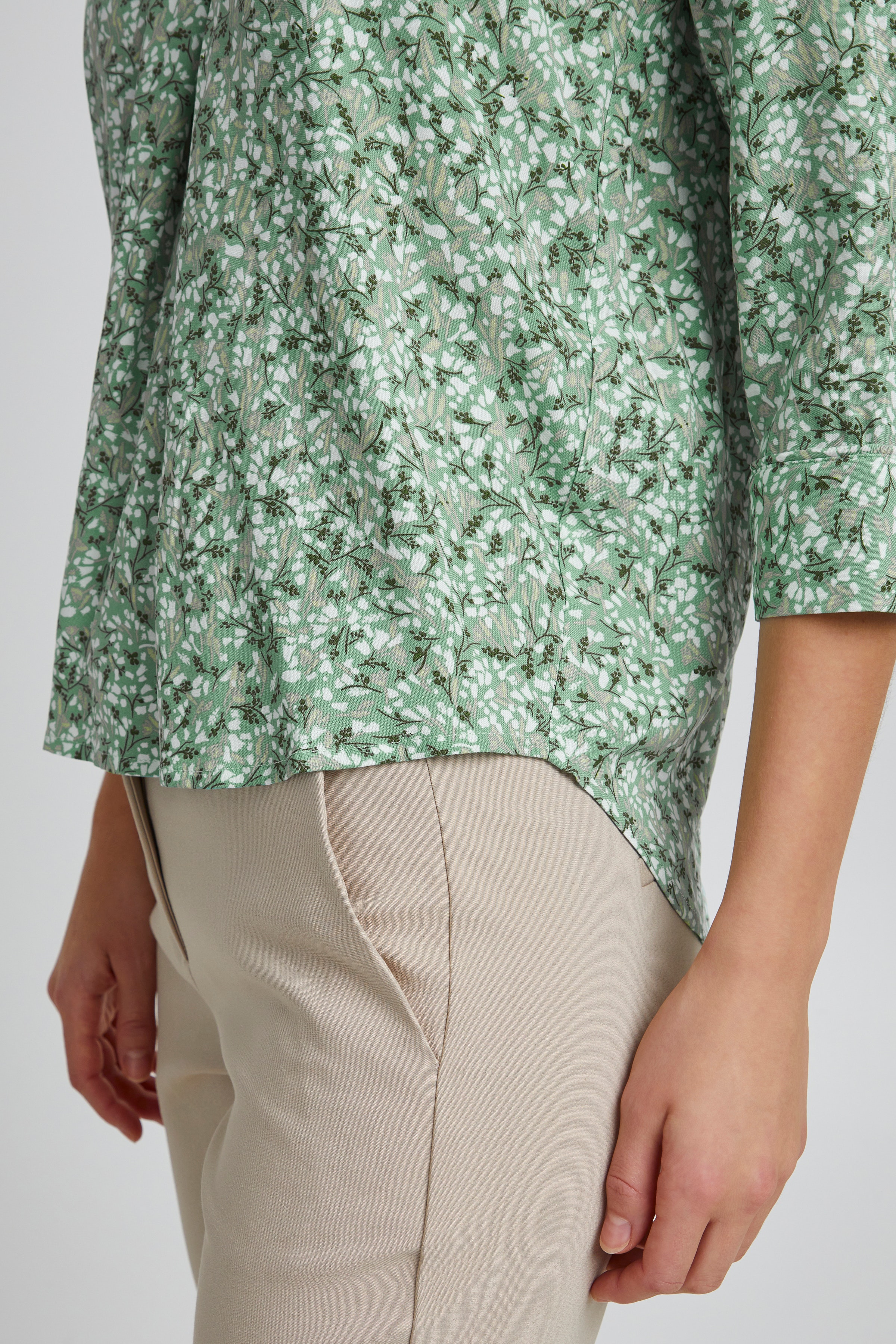 FRFANINI Blouse LOOKBOOK DETAIL 20610453-201080