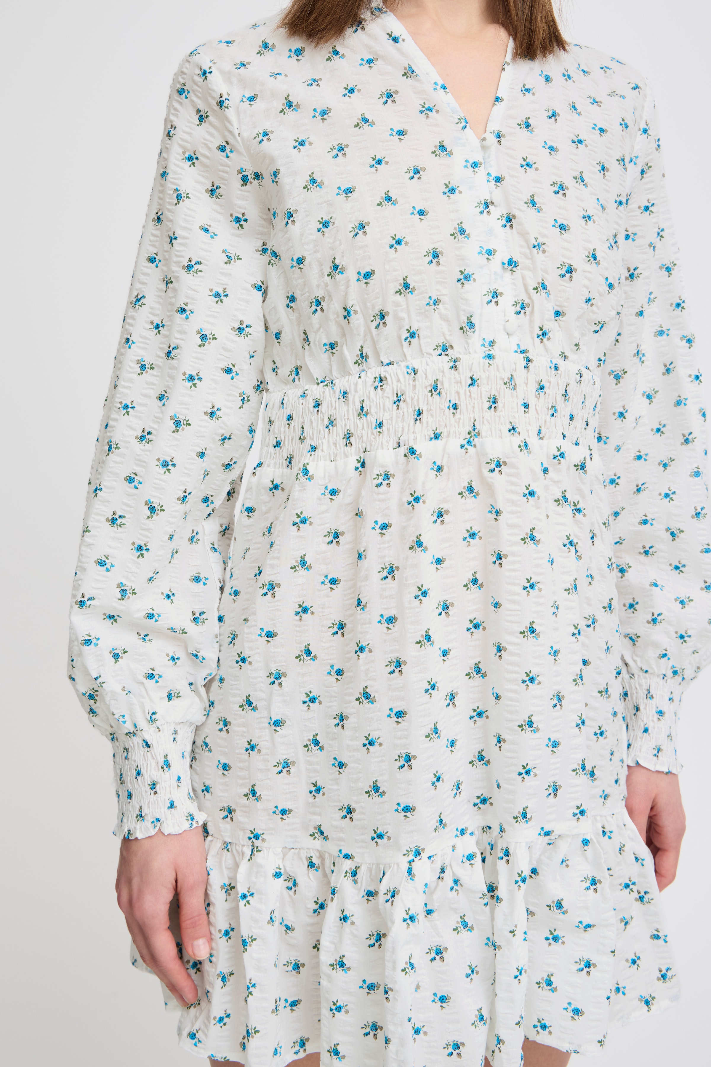 BYFALVE Kjole LOOKBOOK DETAIL 20815453-200458