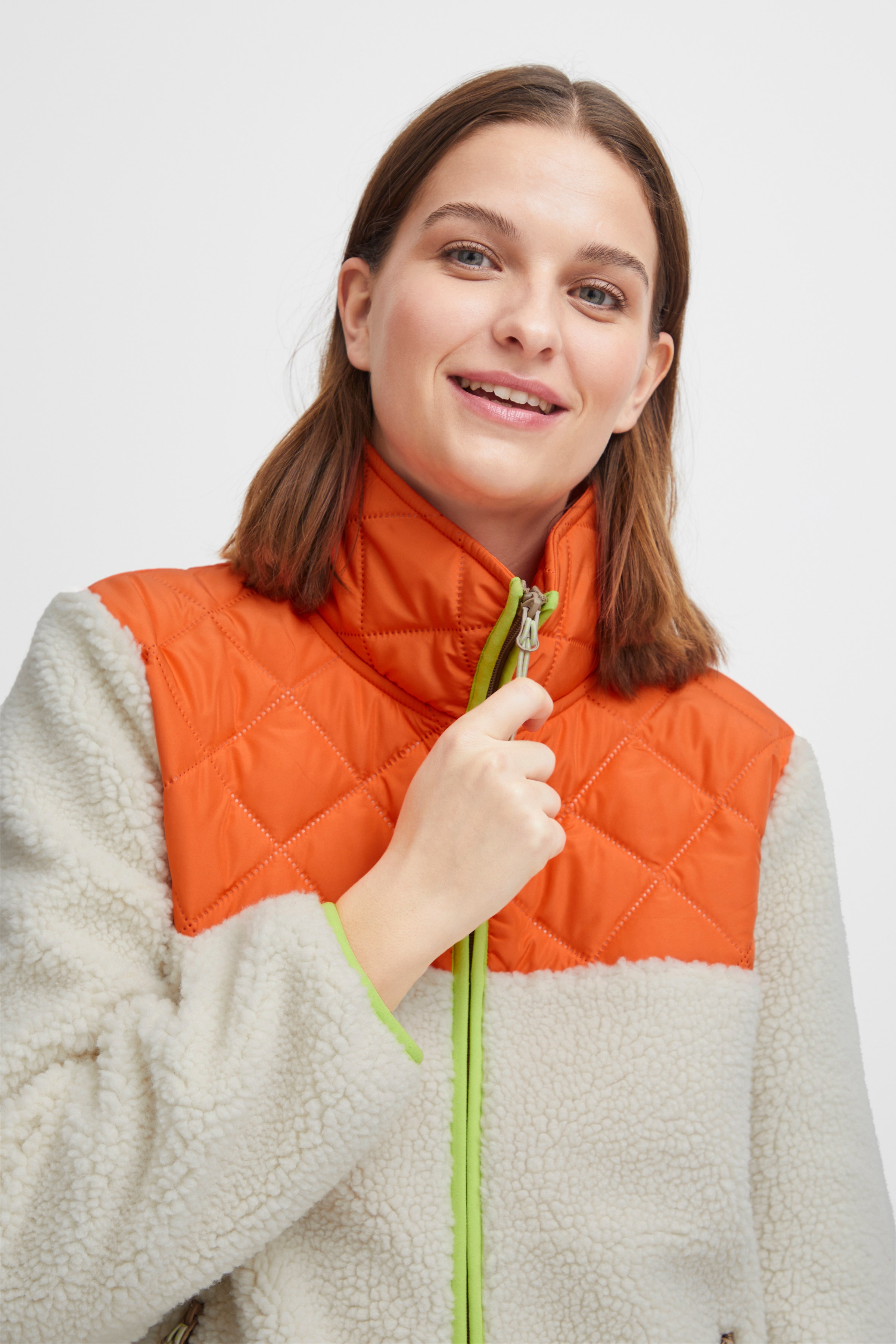 JCBERRI Outerwear LOOKBOOK DETAIL 22800395-202730