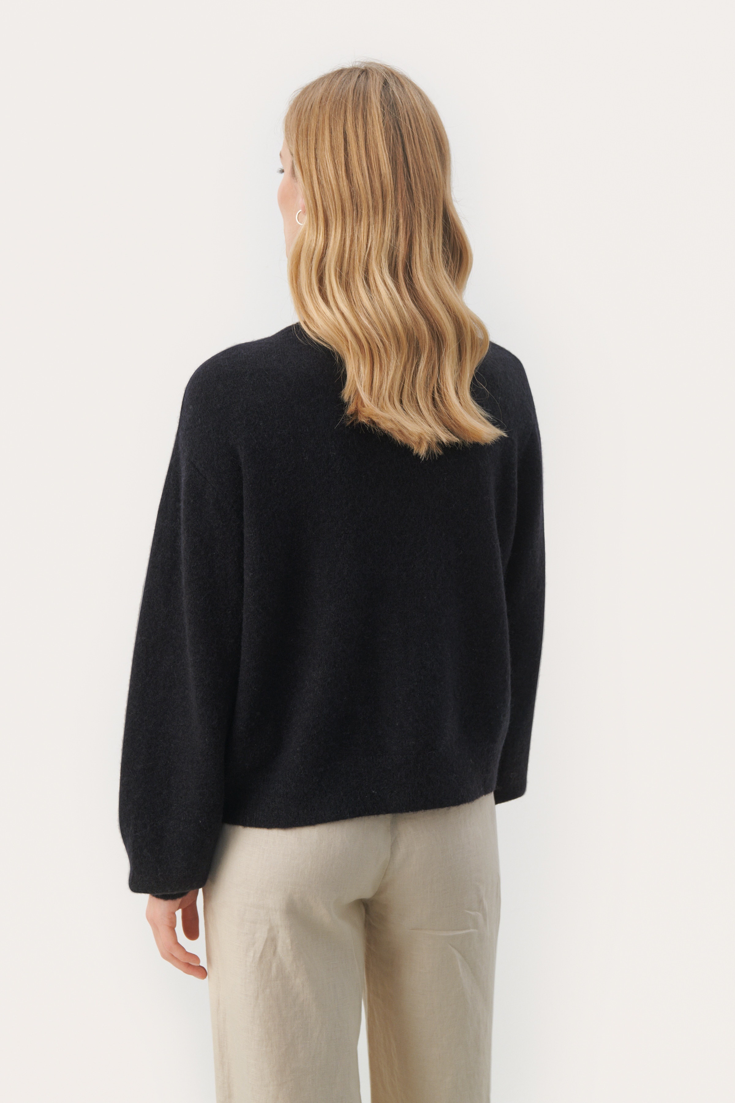 NinellPW Cardigan LOOKBOOK BACK 30308101-194013