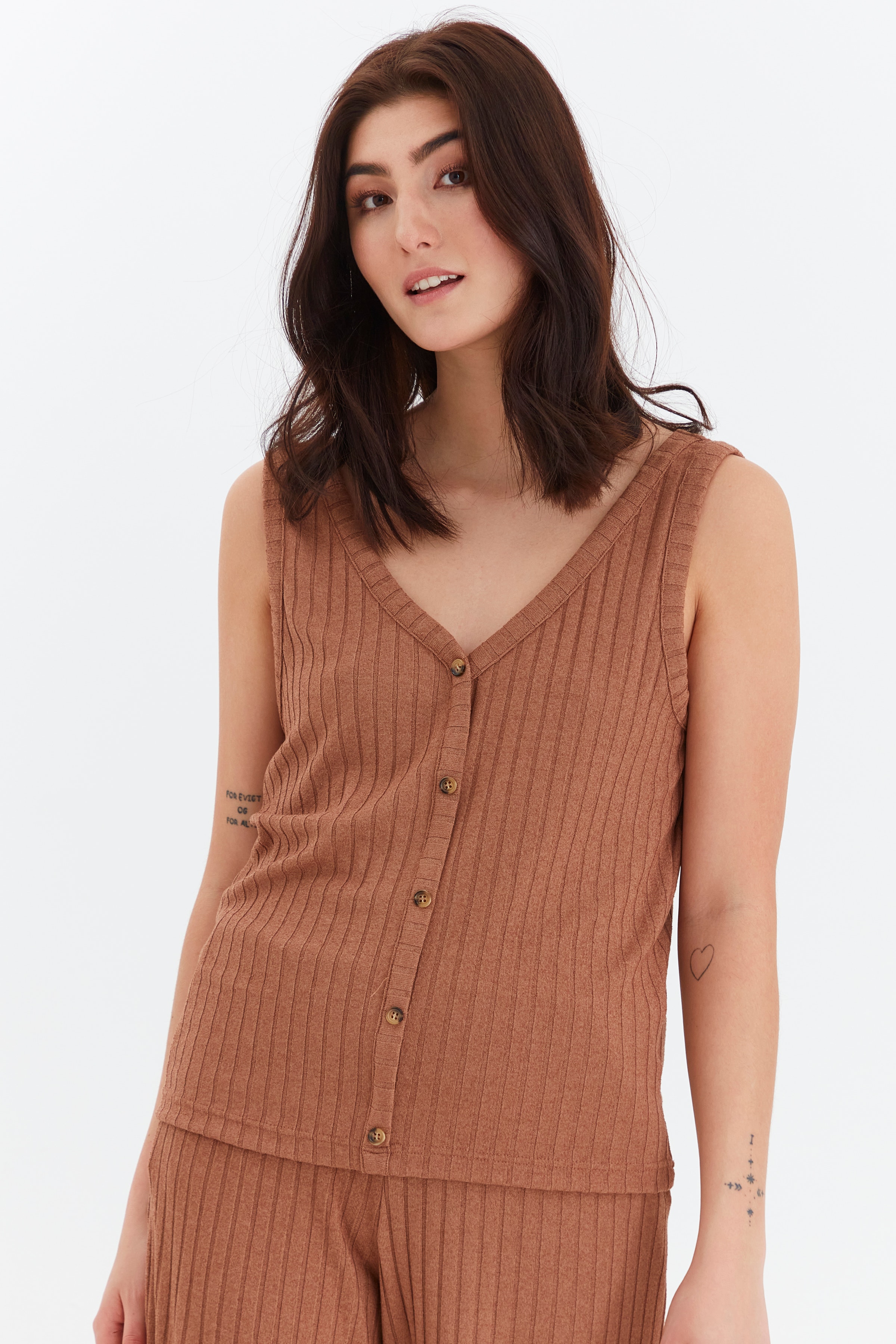 BYSILKI Top LOOKBOOK FRONT 20810033-181030
