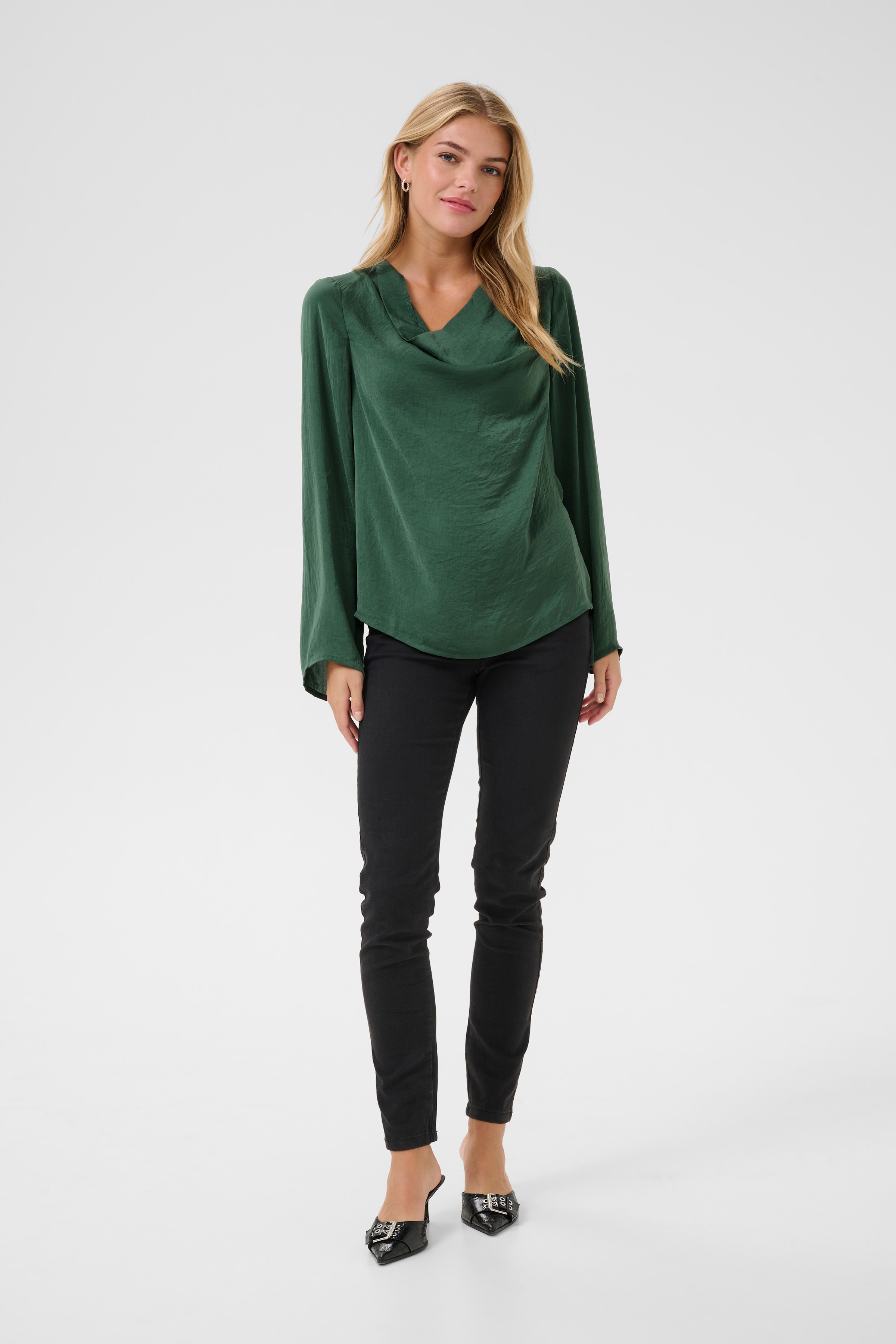KAariel Bluse LOOKBOOK FRONT 10510206-185913