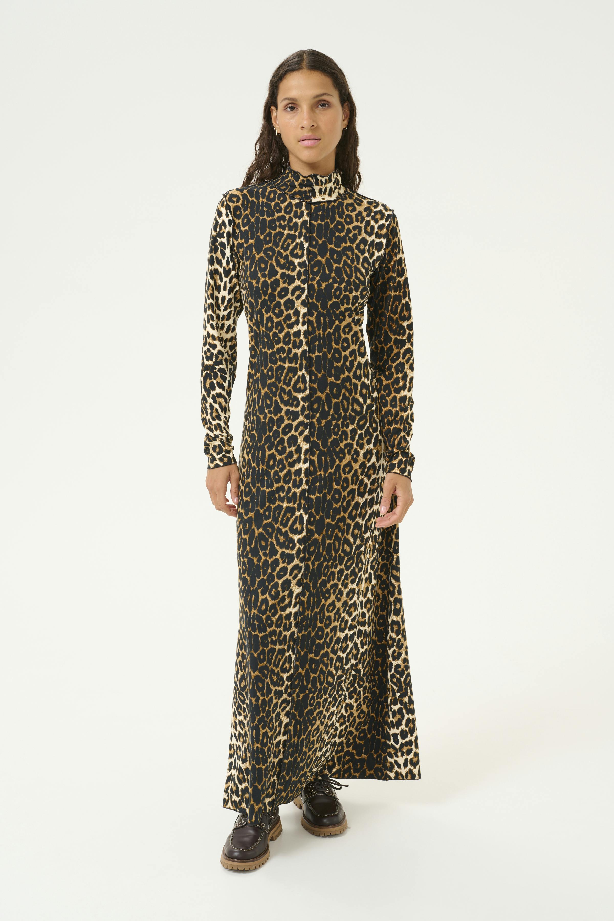 KBPavie Leopard Klänning LOOKBOOK FRONT 10105473-181048