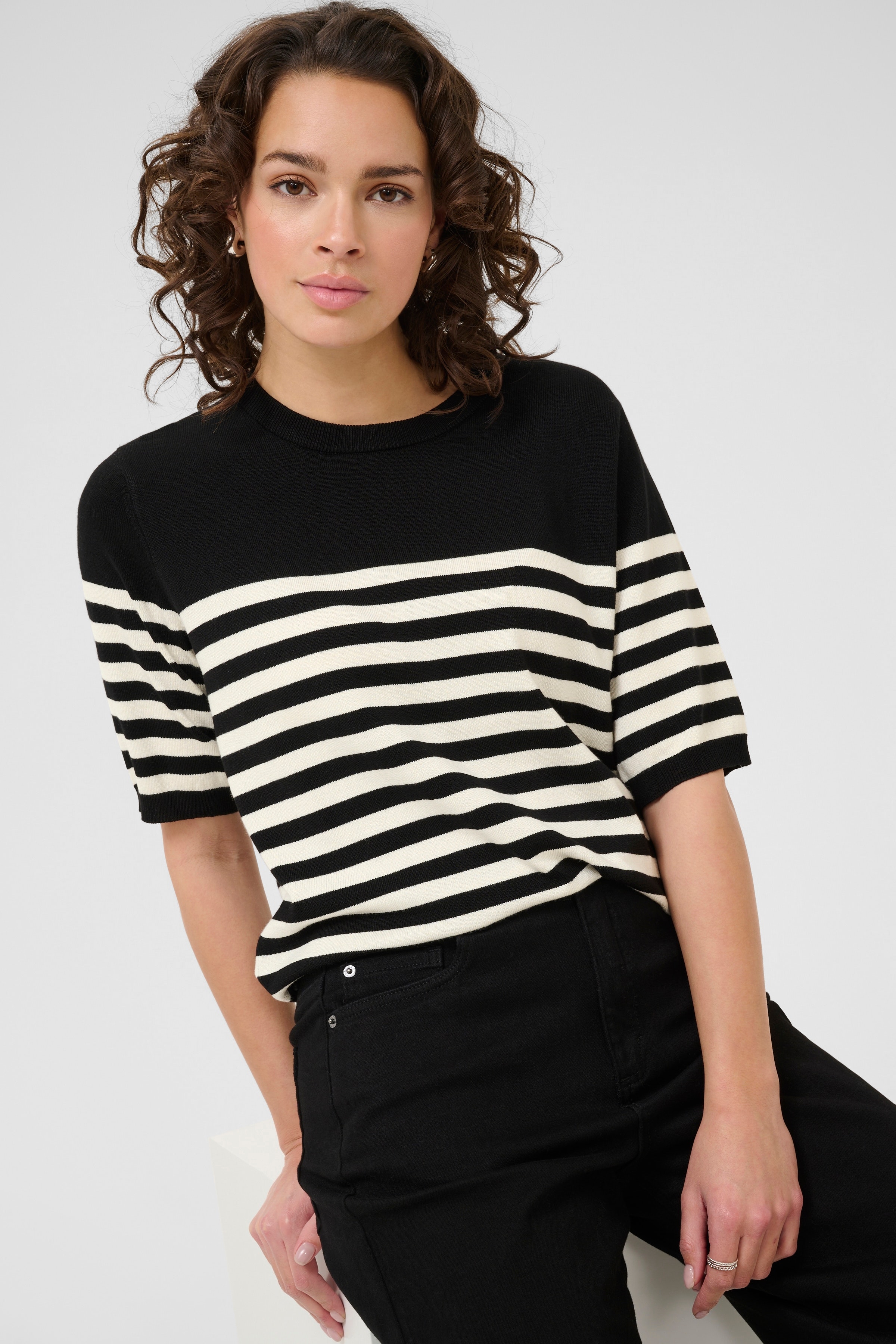 KAlizza Pullover LOOKBOOK DETAIL 10508410-108417