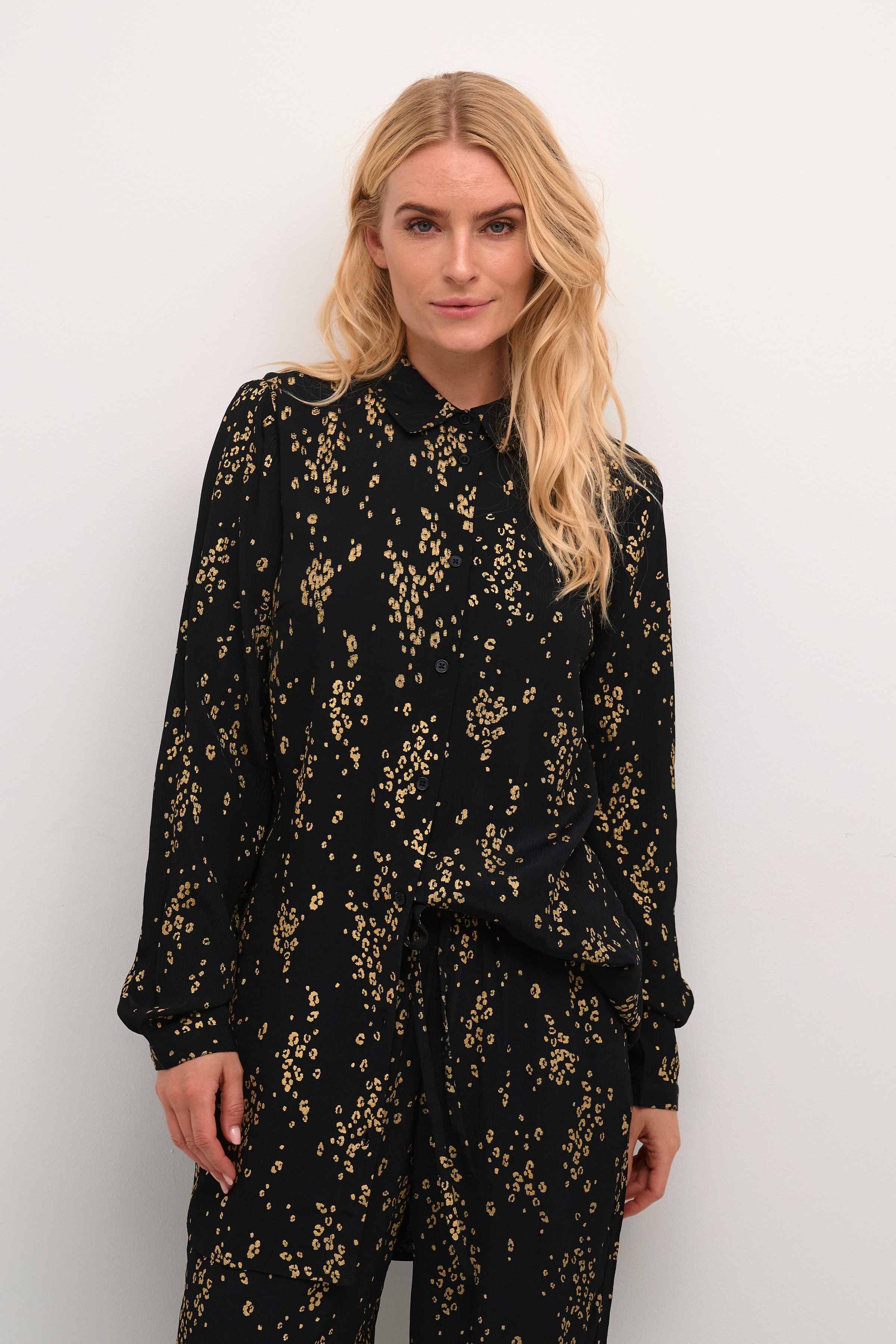 BPally Hemd LOOKBOOK FRONT 10590580-105307B
