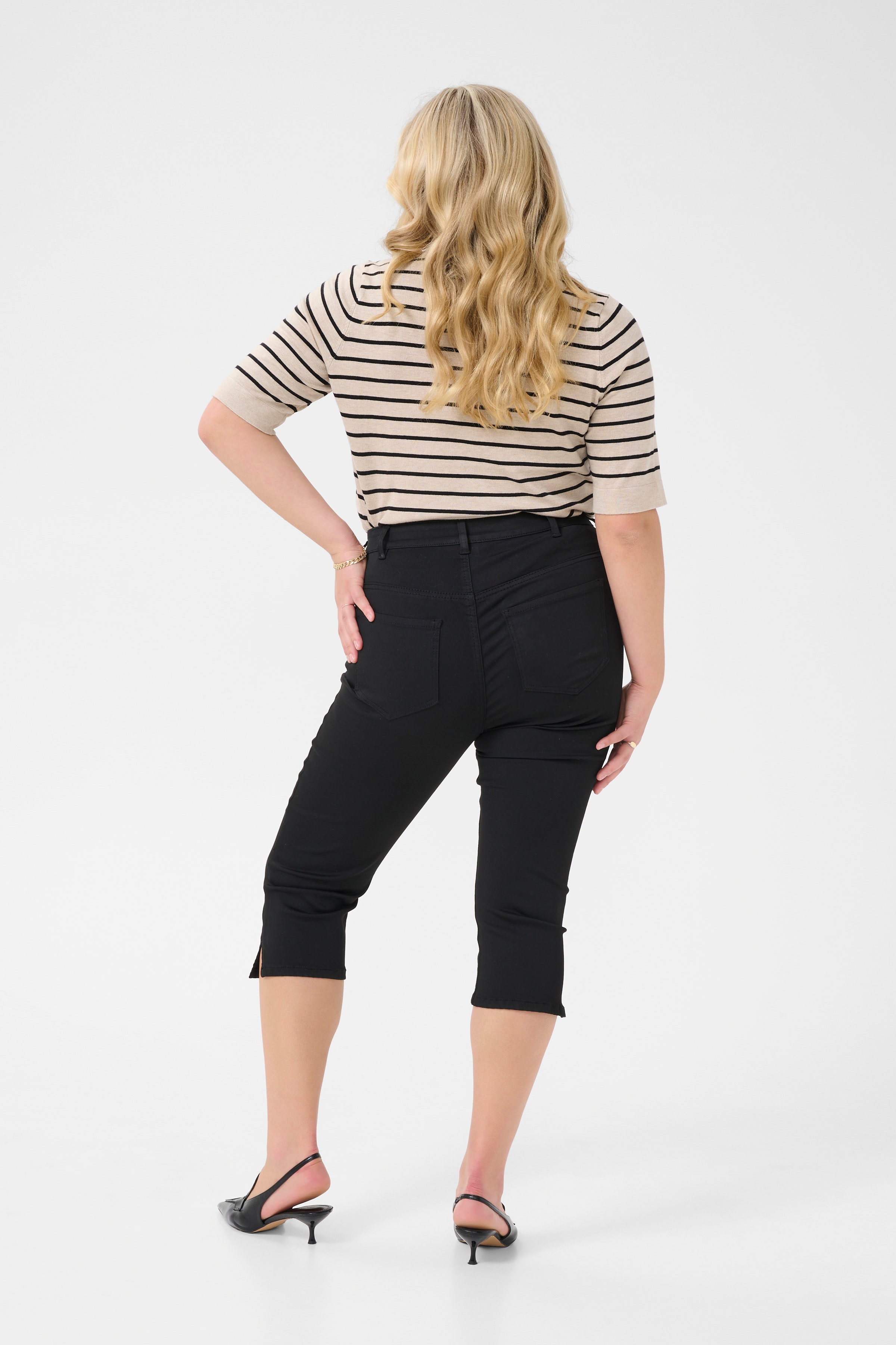 KCdina Jeans LOOKBOOK BACK 10583429-100121