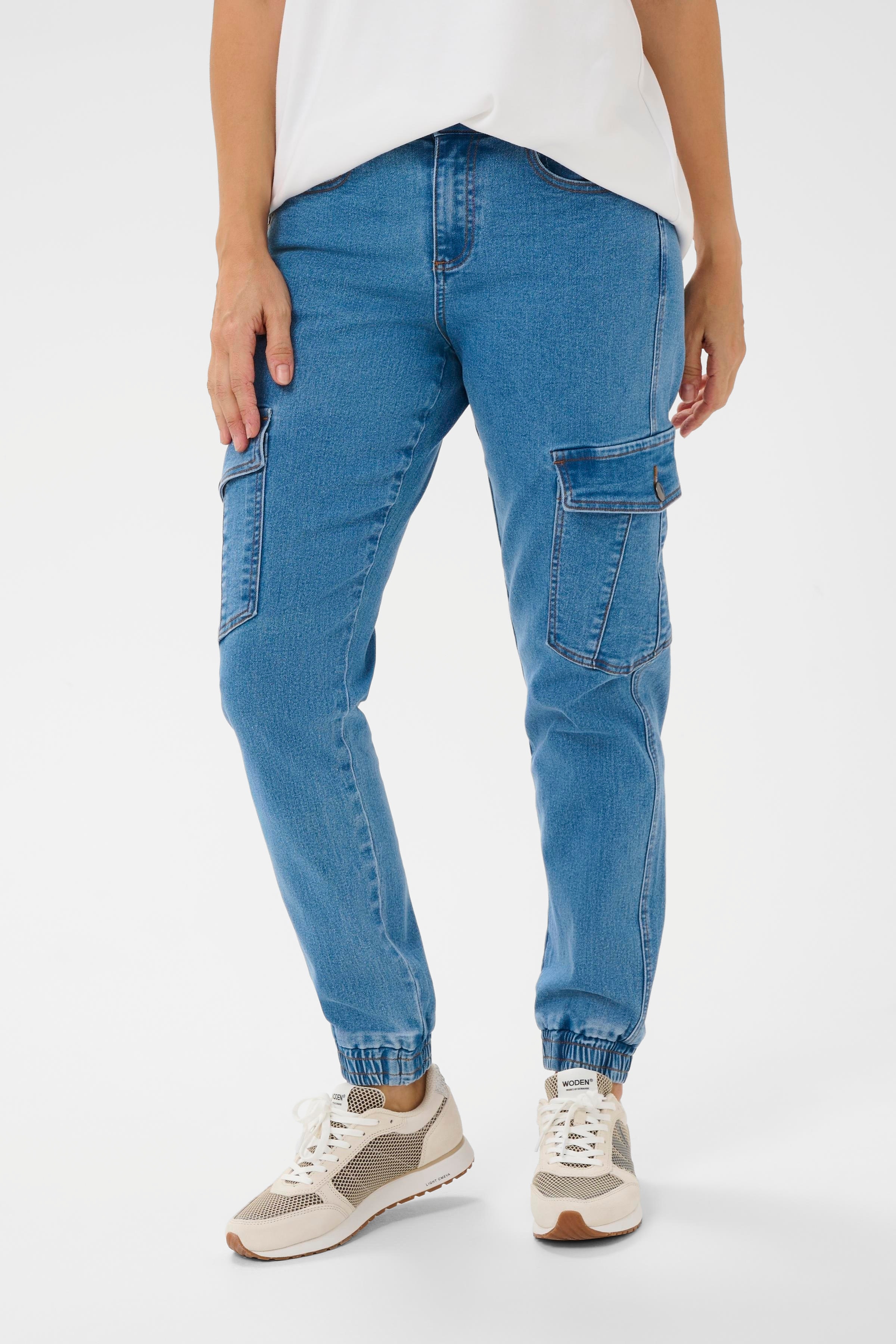 BPkarolina Jeans LOOKBOOK FRONT 40200131-103166