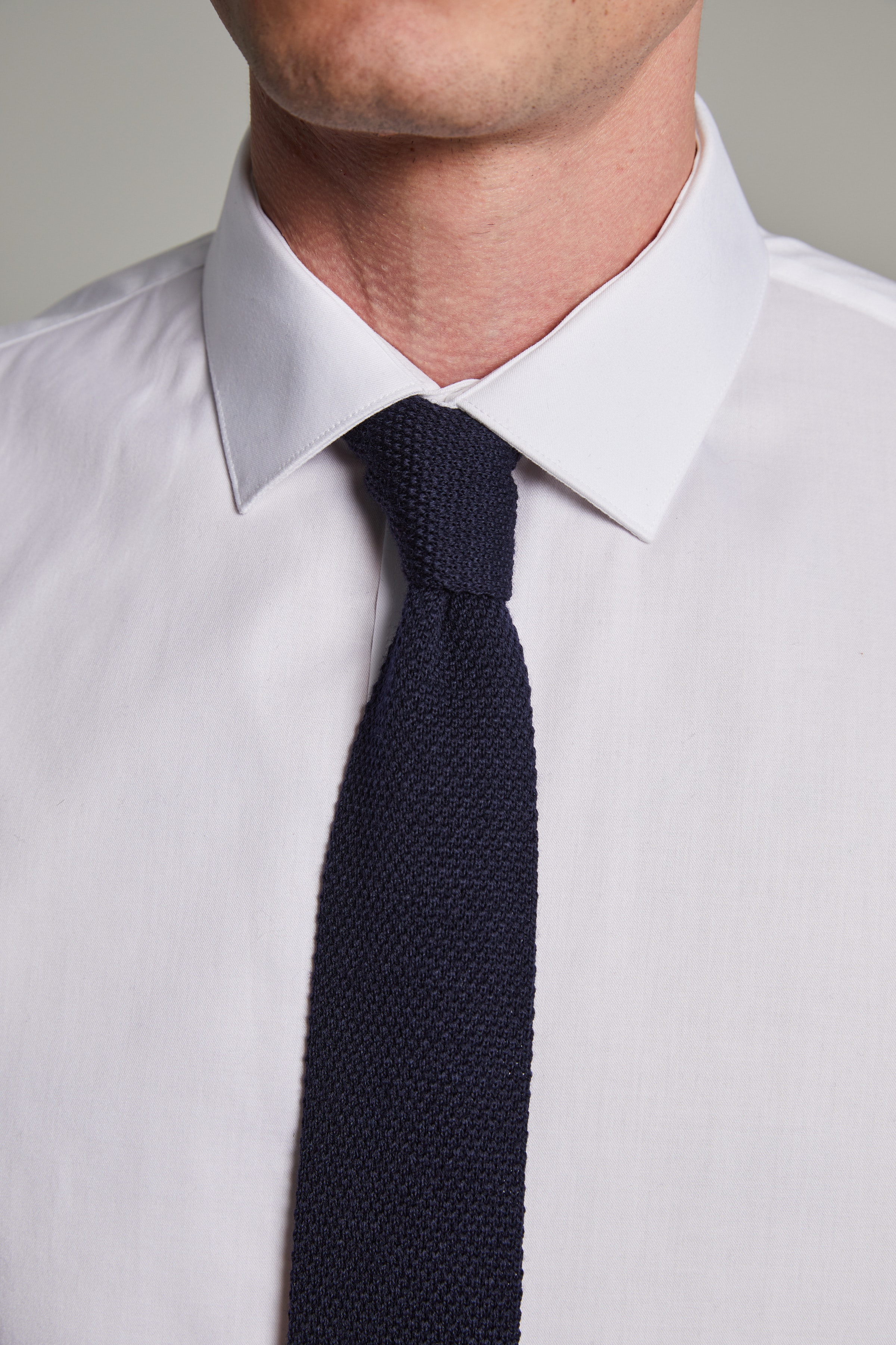 Dean Tie LOOKBOOK DETAIL 30204215-20210