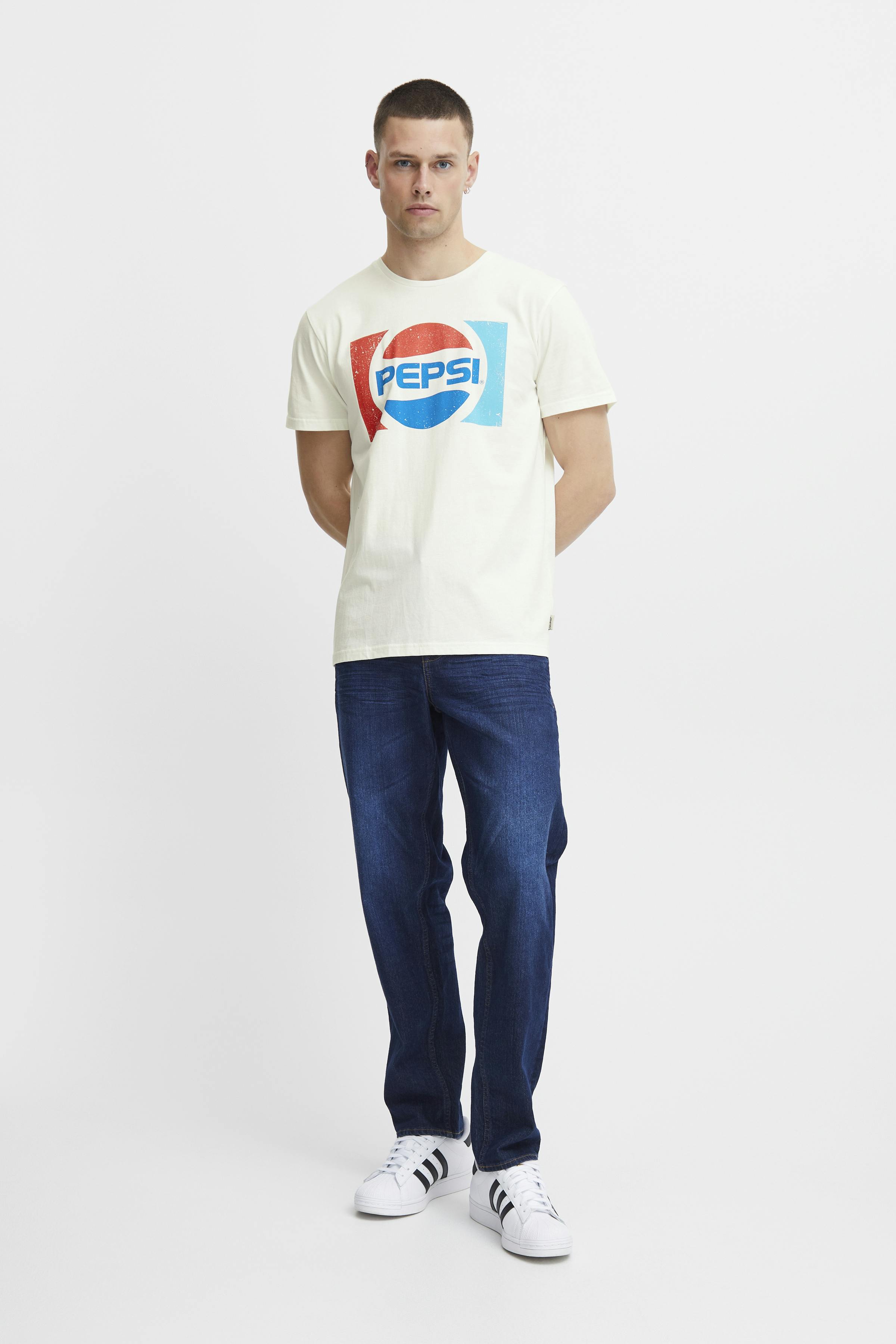 T-shirt LOOKBOOK FRONT 20716807-110602